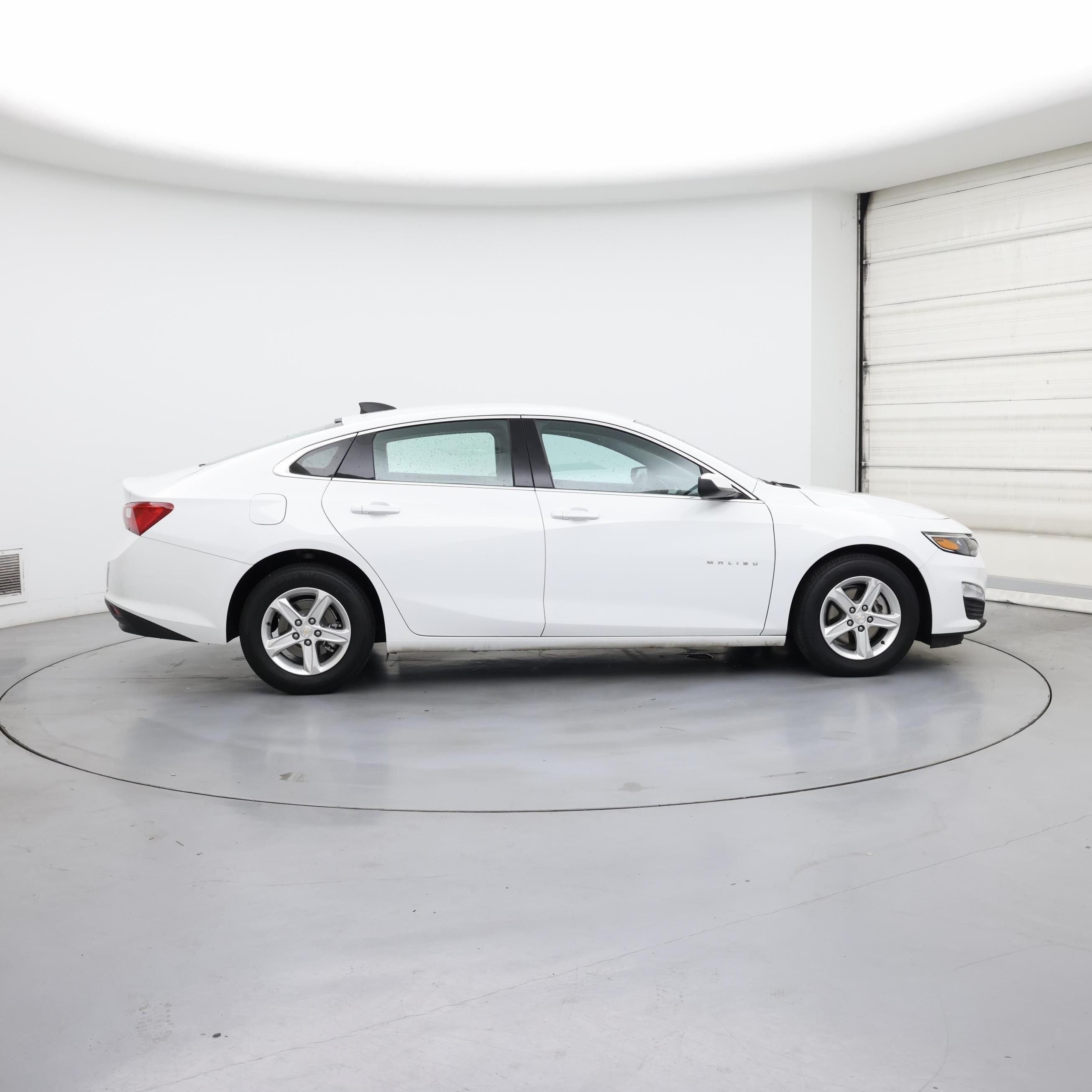 Thumbnail: 2023 Chevrolet Malibu - 7