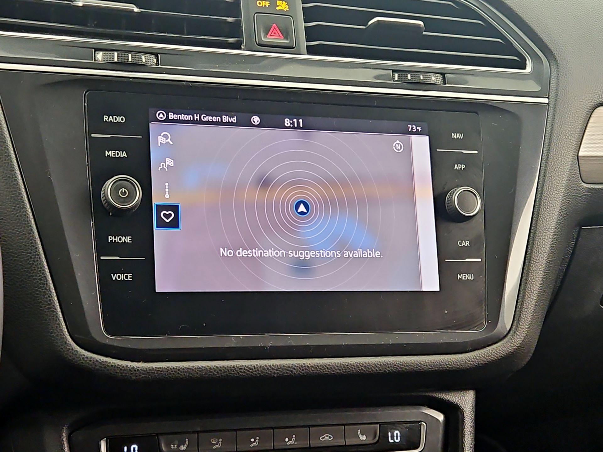 Thumbnail: 2021 Volkswagen Tiguan - 14