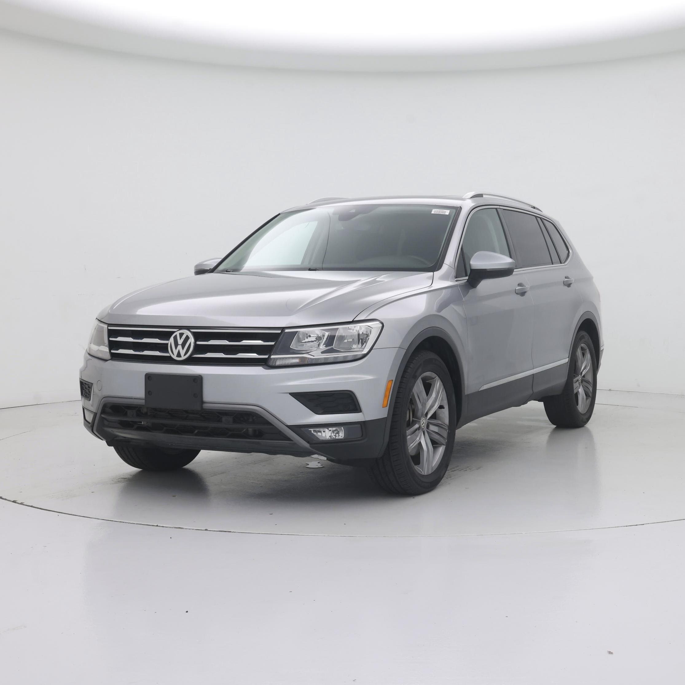 Thumbnail: 2021 Volkswagen Tiguan - 4