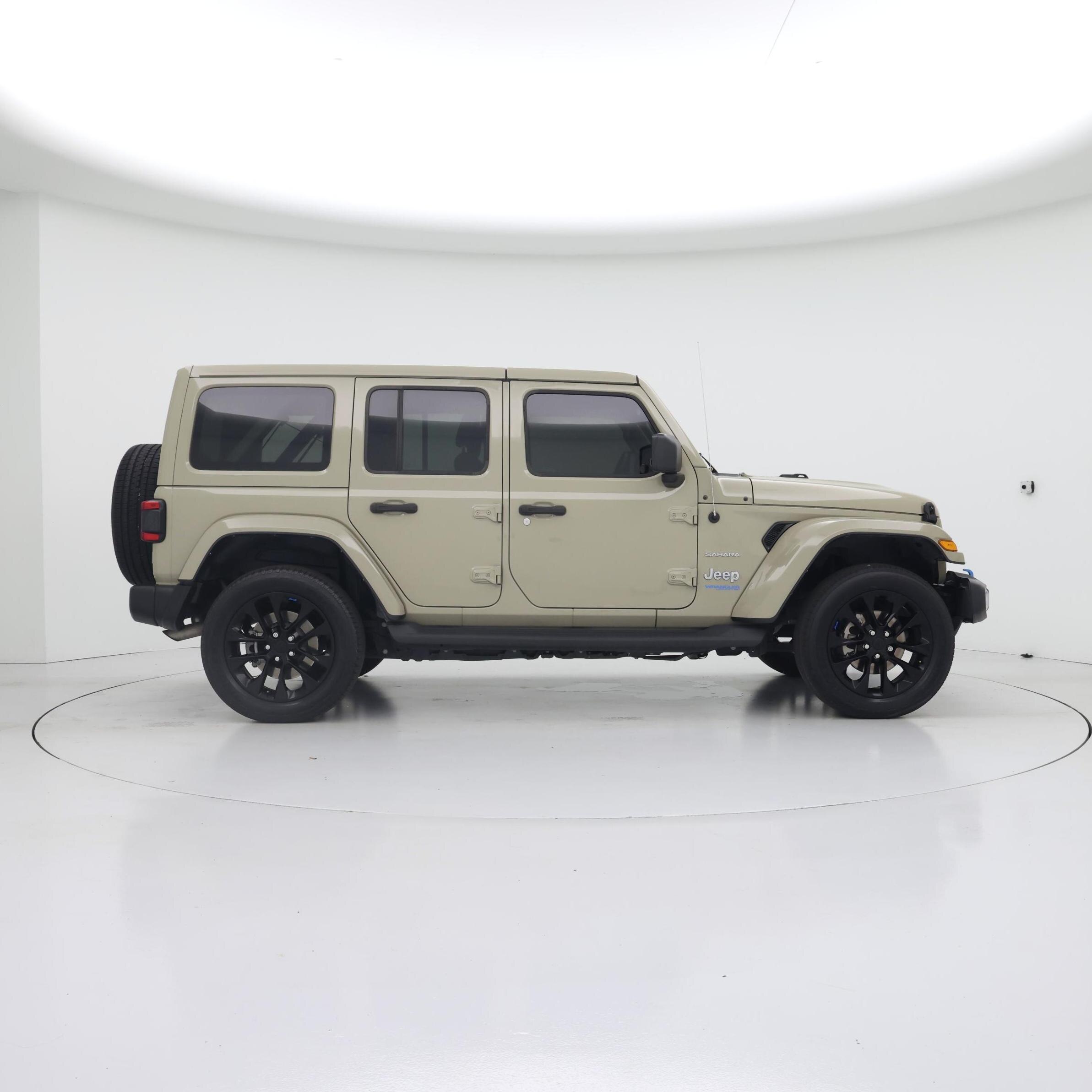 Thumbnail: 2022 Jeep Wrangler - 7
