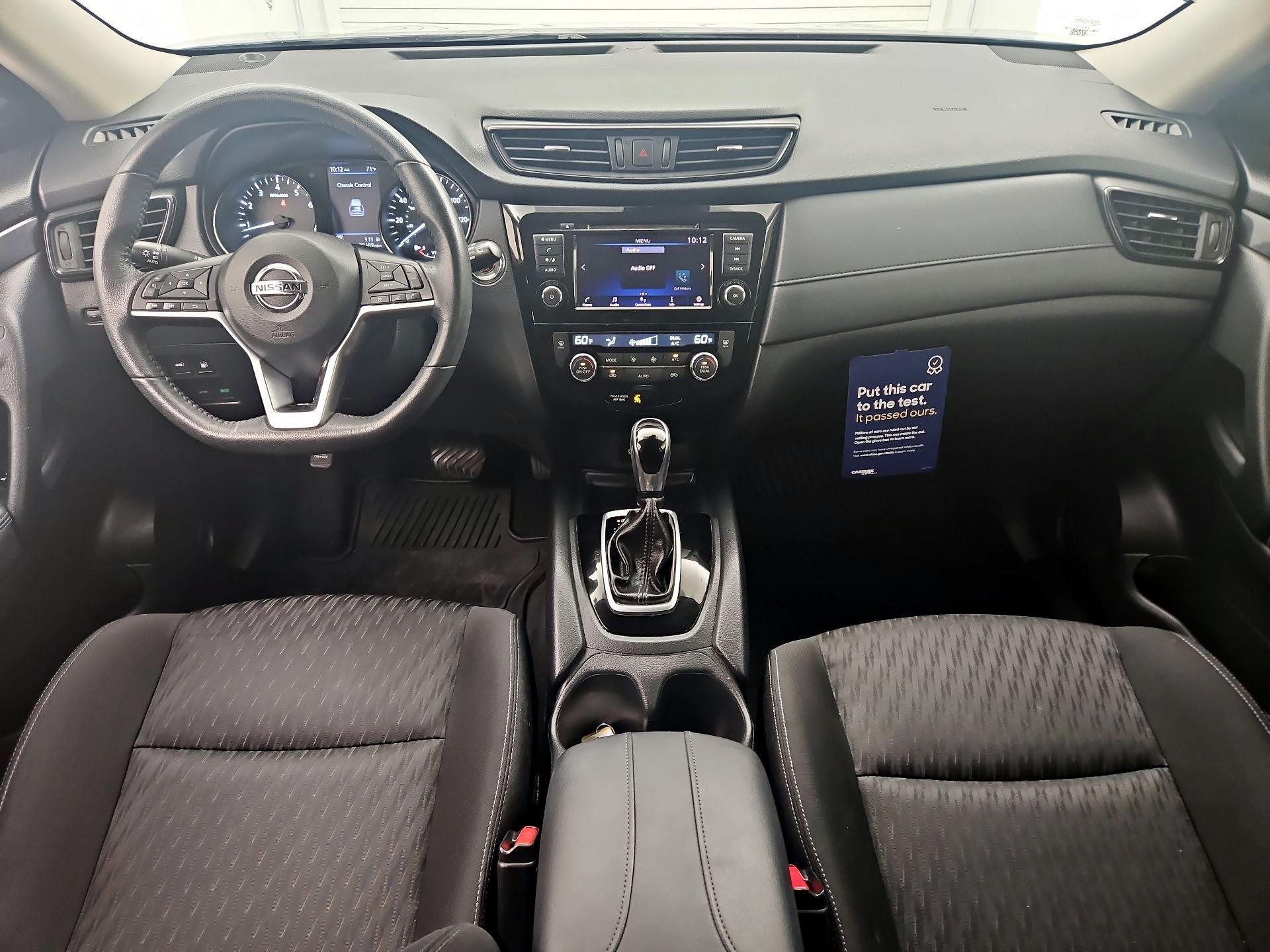 Thumbnail: 2020 Nissan Rogue - 9