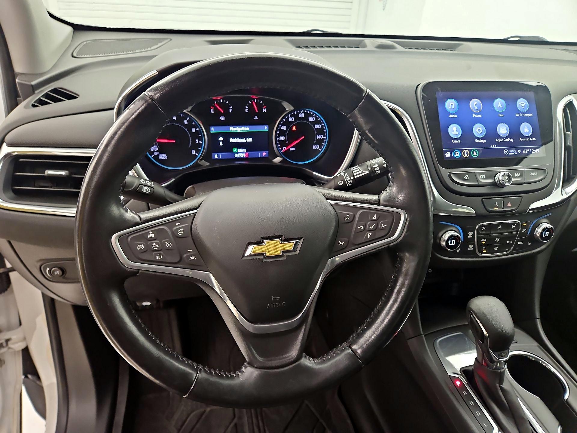 Thumbnail: 2022 Chevrolet Equinox - 10