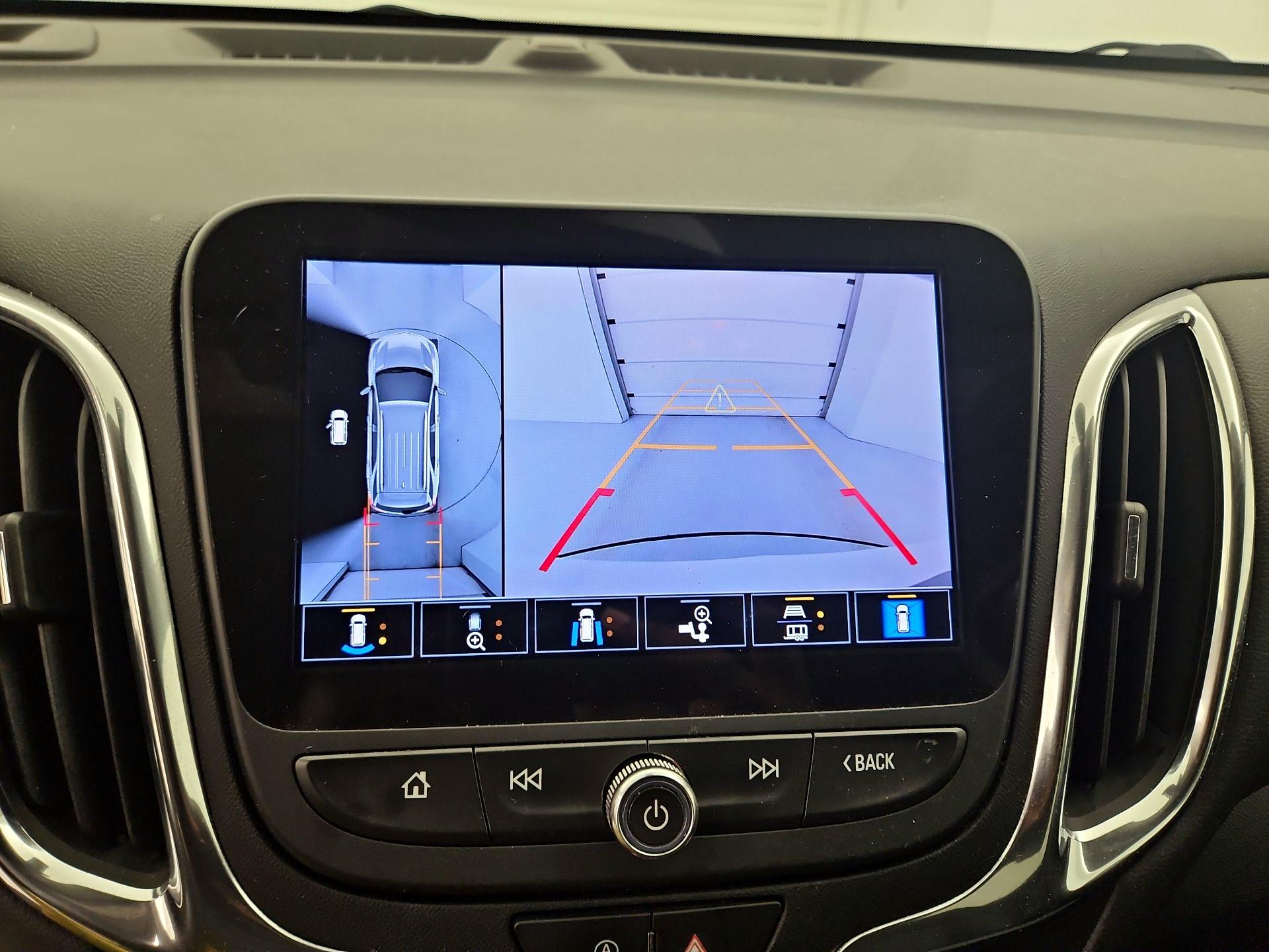 Thumbnail: 2022 Chevrolet Equinox - 15