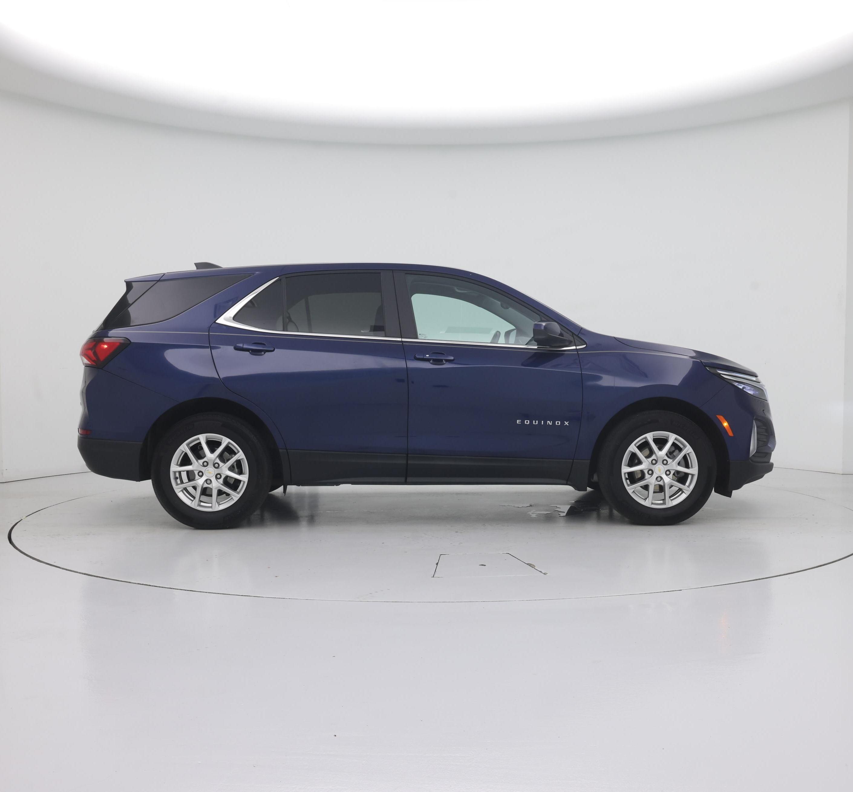 Thumbnail: 2022 Chevrolet Equinox - 7