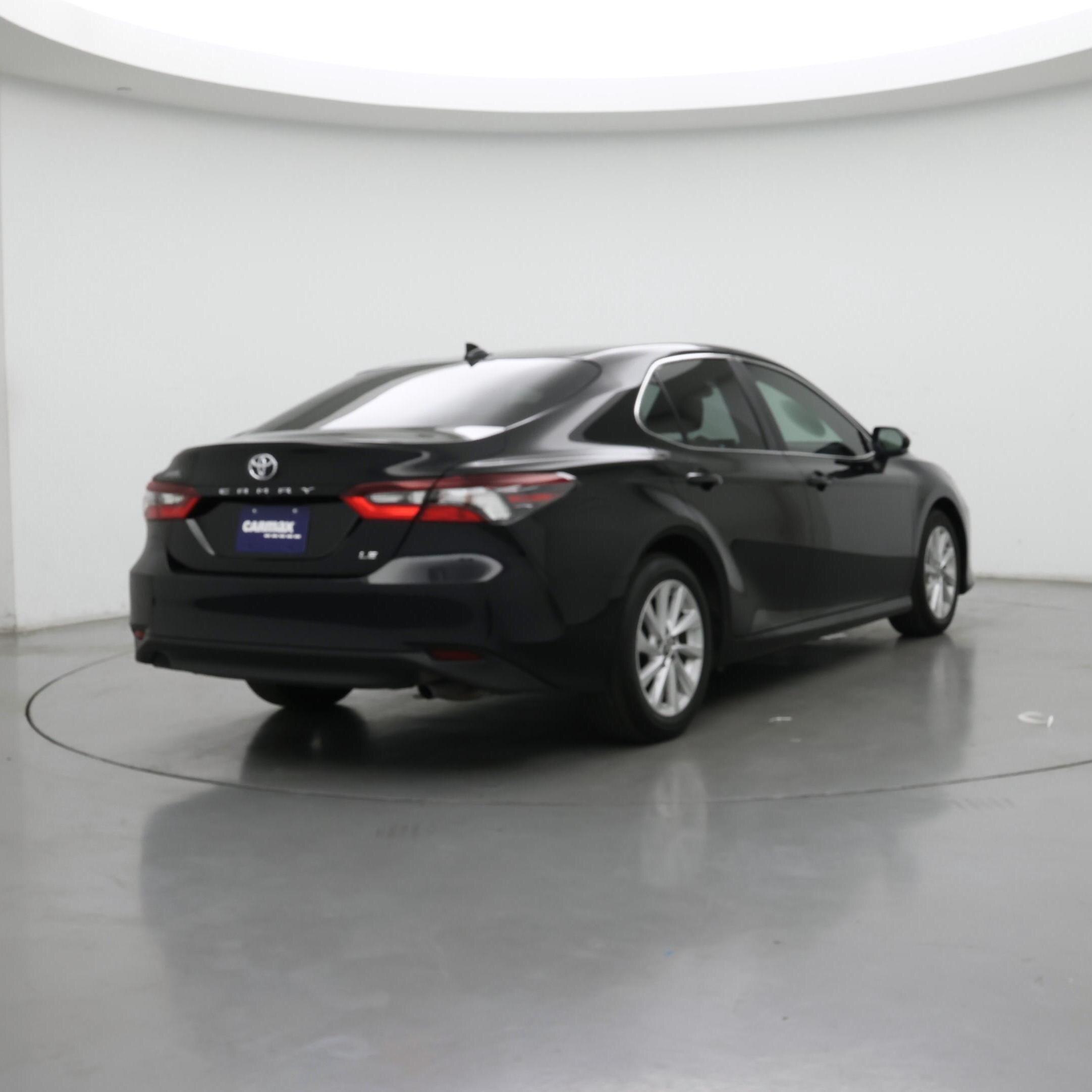 Thumbnail: 2021 Toyota Camry - 8