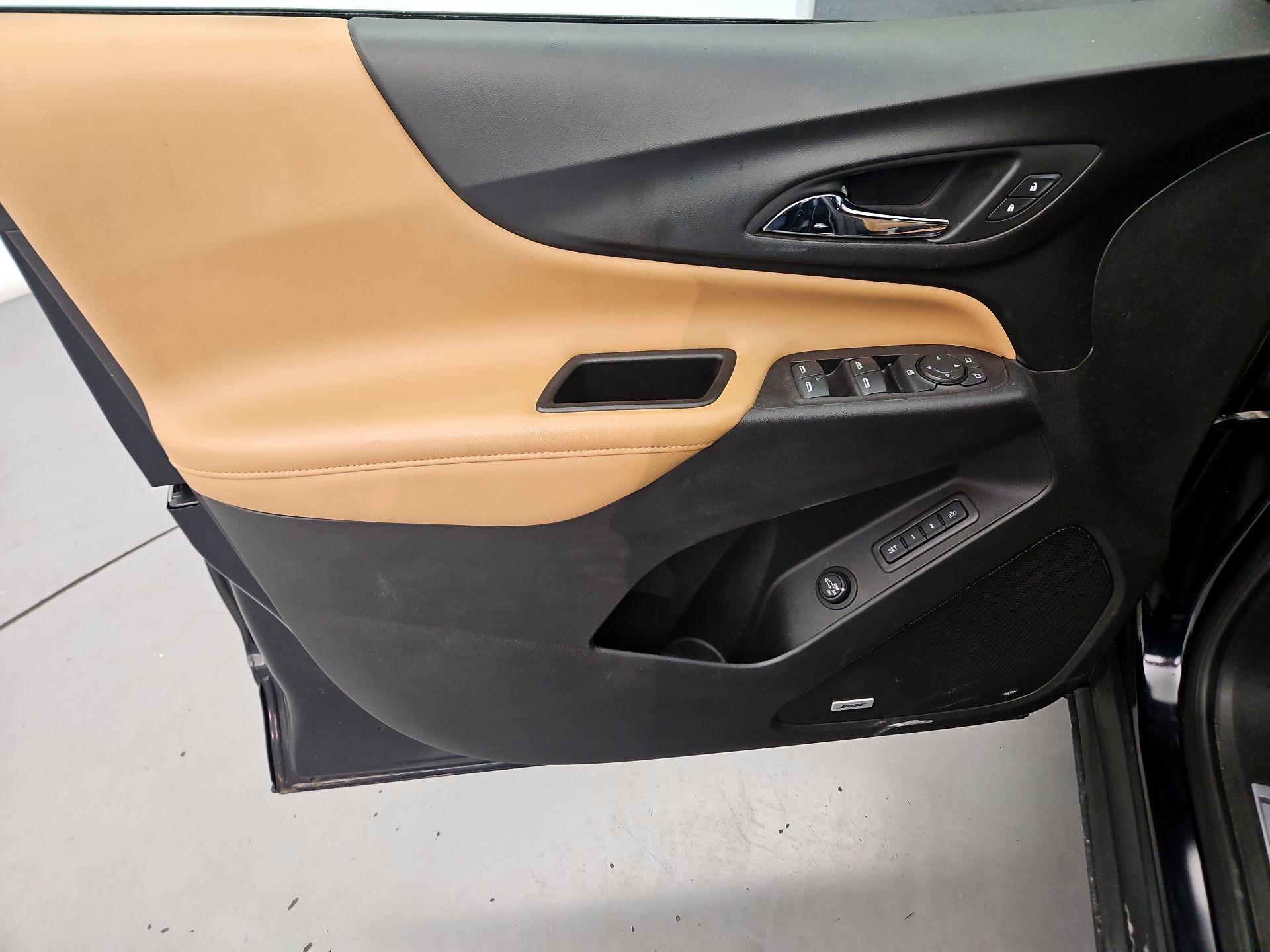 Thumbnail: 2020 Chevrolet Equinox - 12
