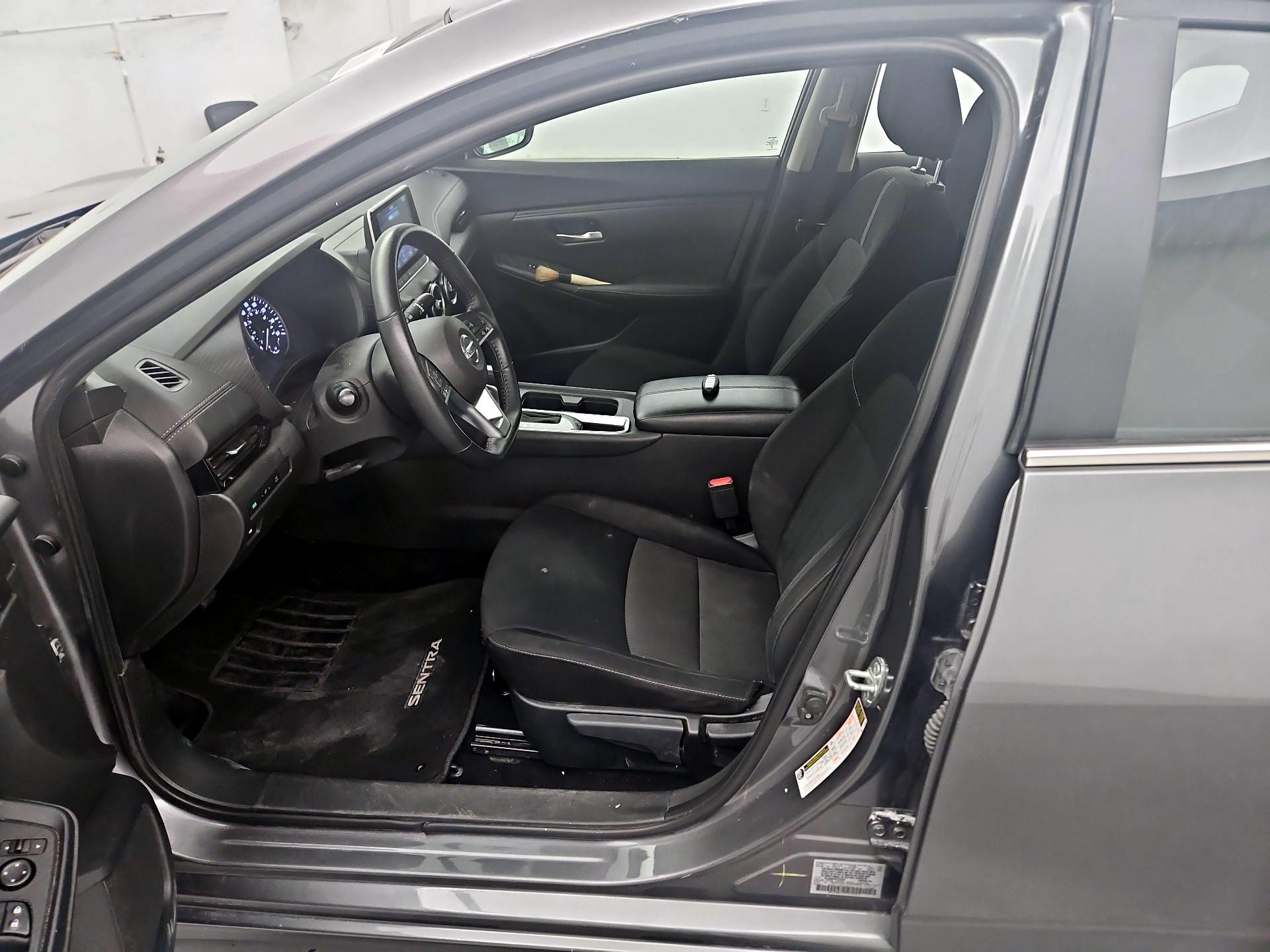 Thumbnail: 2023 Nissan Sentra - 11