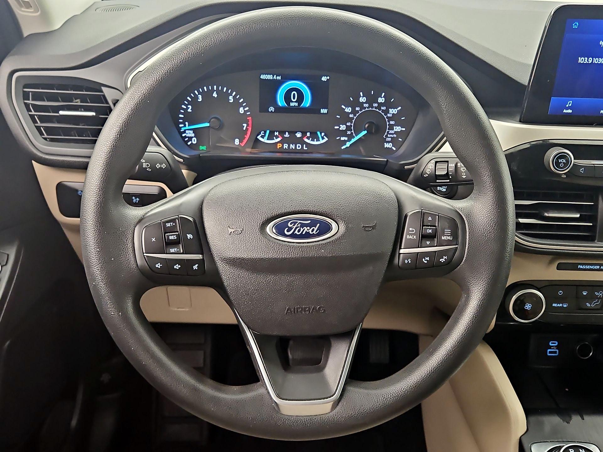 Thumbnail: 2022 Ford Escape - 10