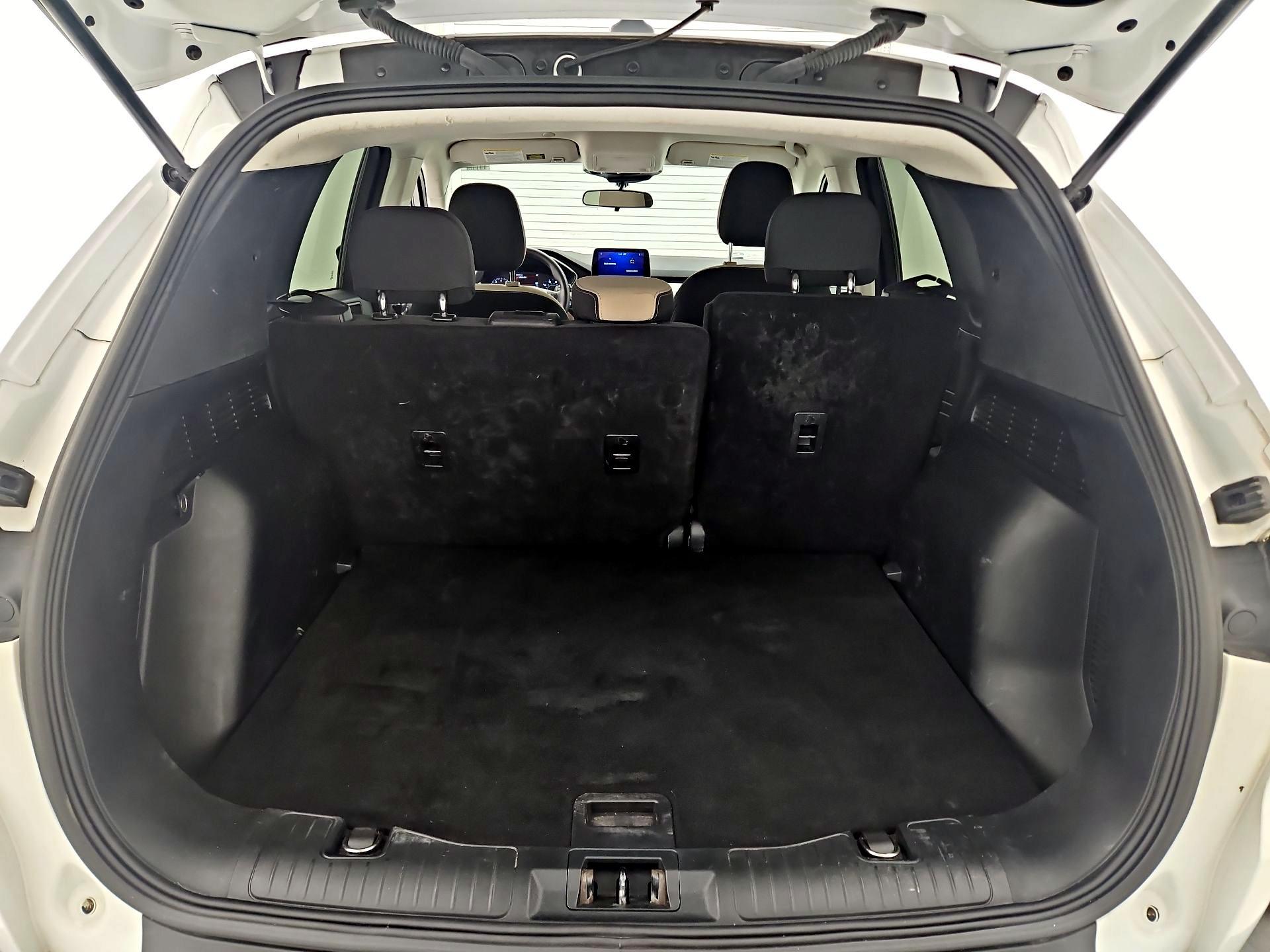 Thumbnail: 2022 Ford Escape - 20