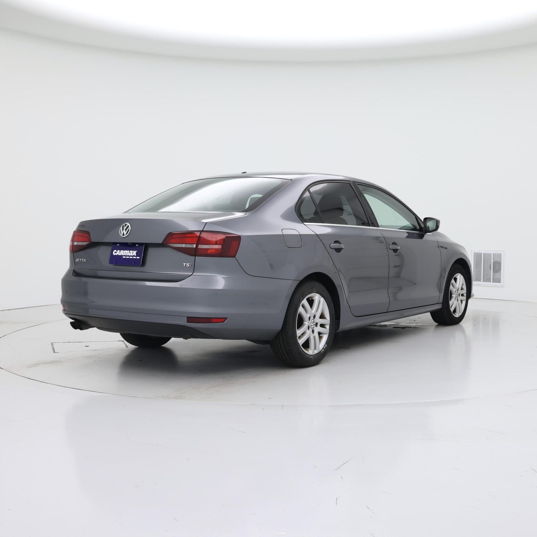 Thumbnail: 2017 Volkswagen Jetta - 8