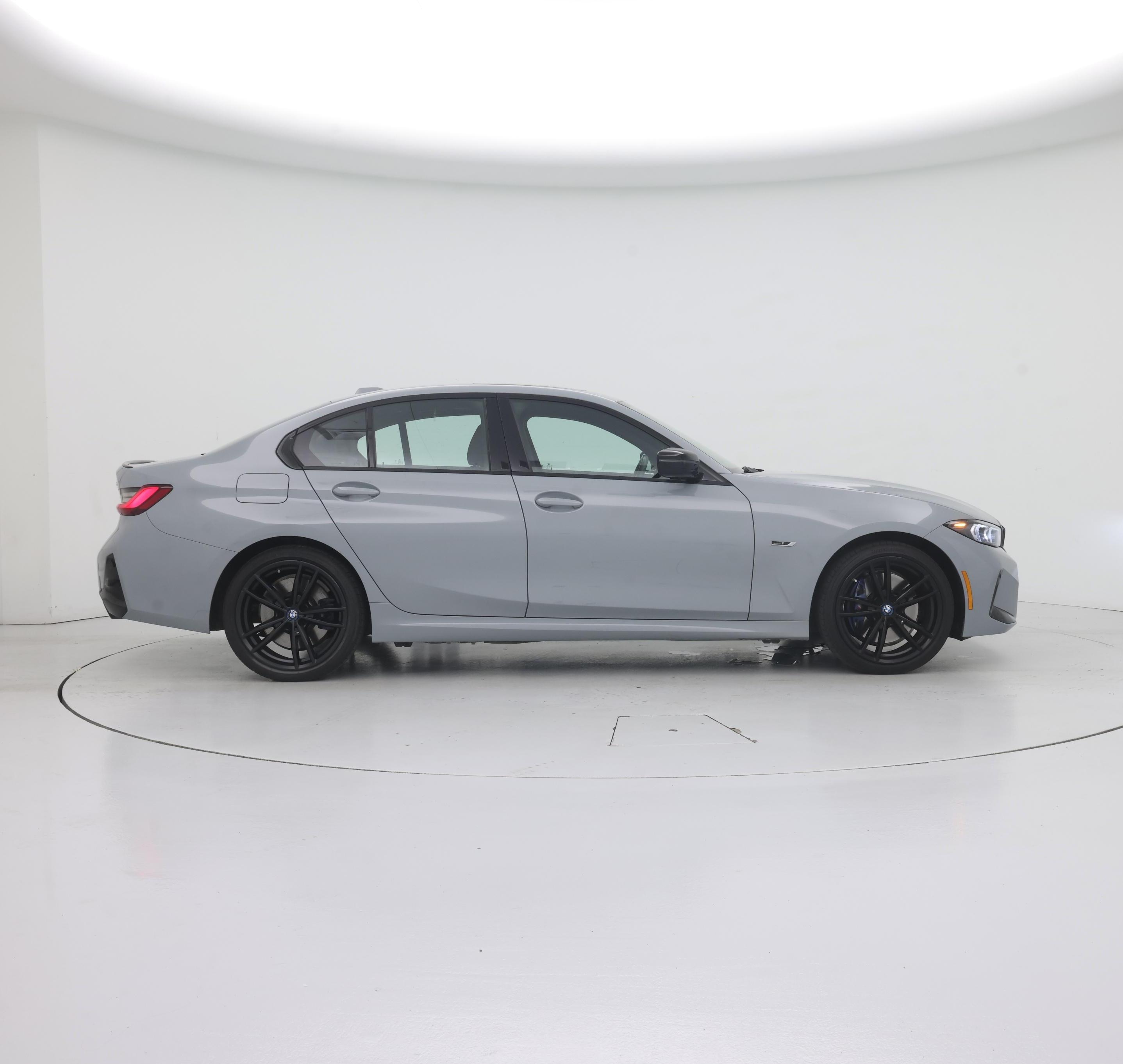 Thumbnail: 2023 BMW 3 Series - 7