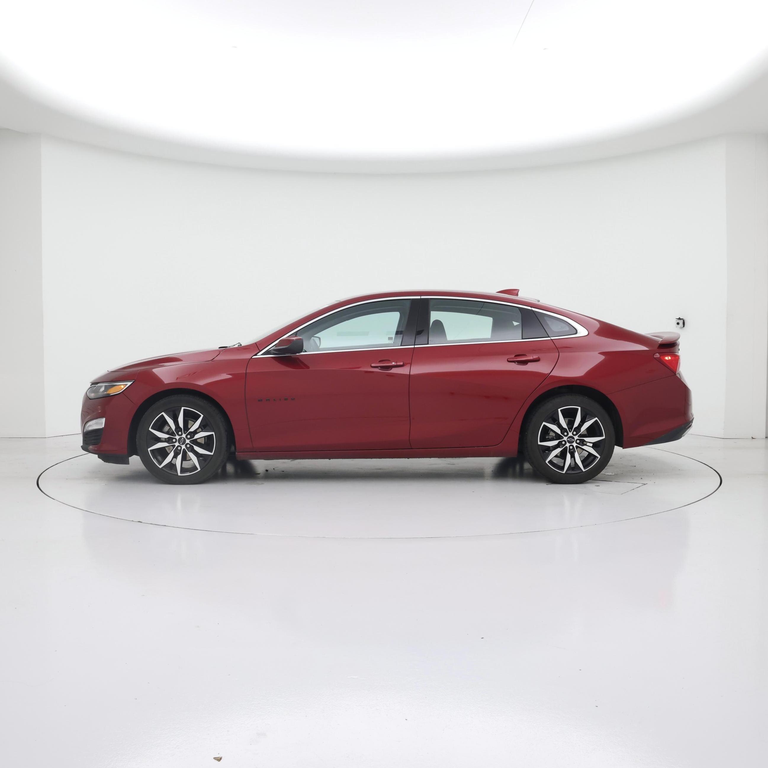 Thumbnail: 2023 Chevrolet Malibu - 3
