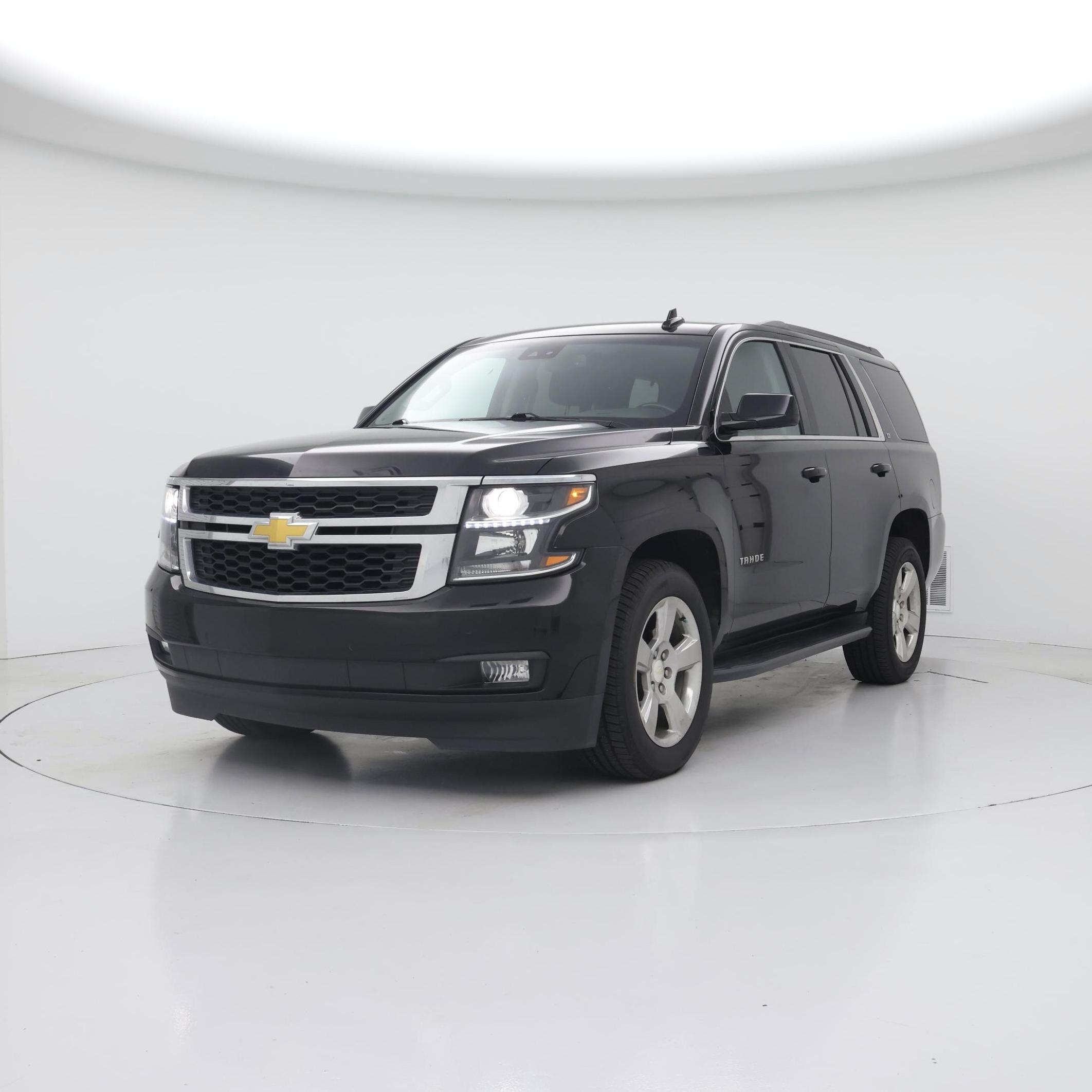 Thumbnail: 2018 Chevrolet Tahoe - 4