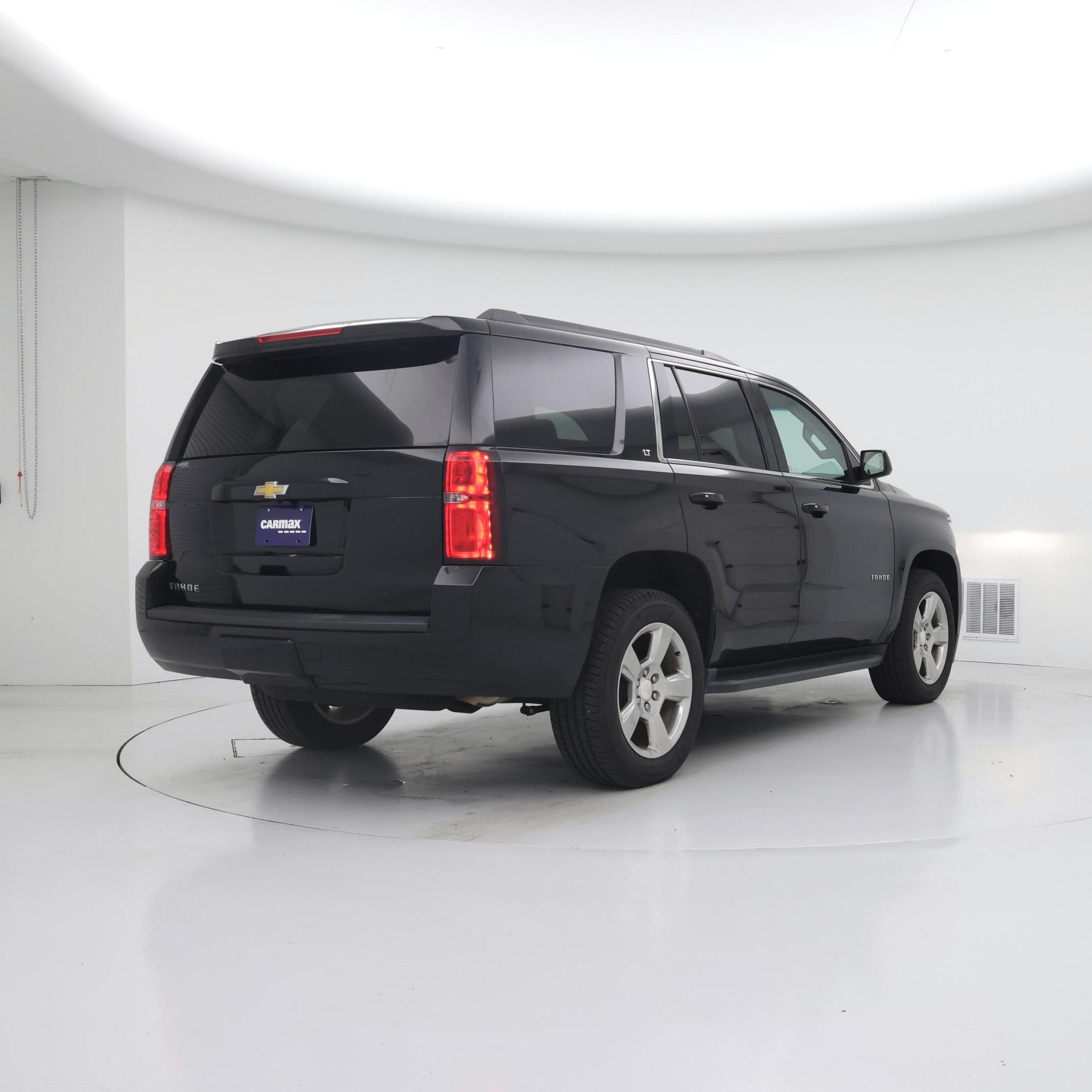 Thumbnail: 2018 Chevrolet Tahoe - 8