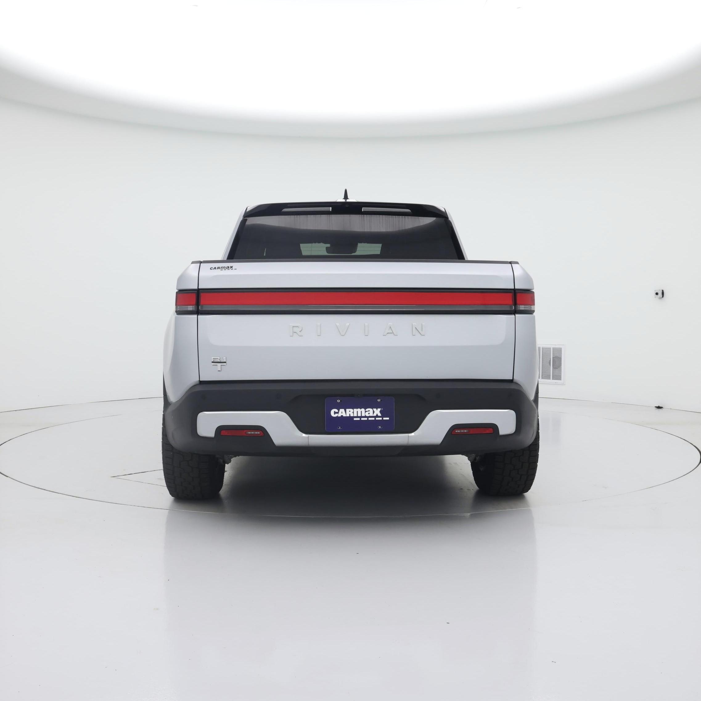 Thumbnail: 2024 Rivian R1T - 6