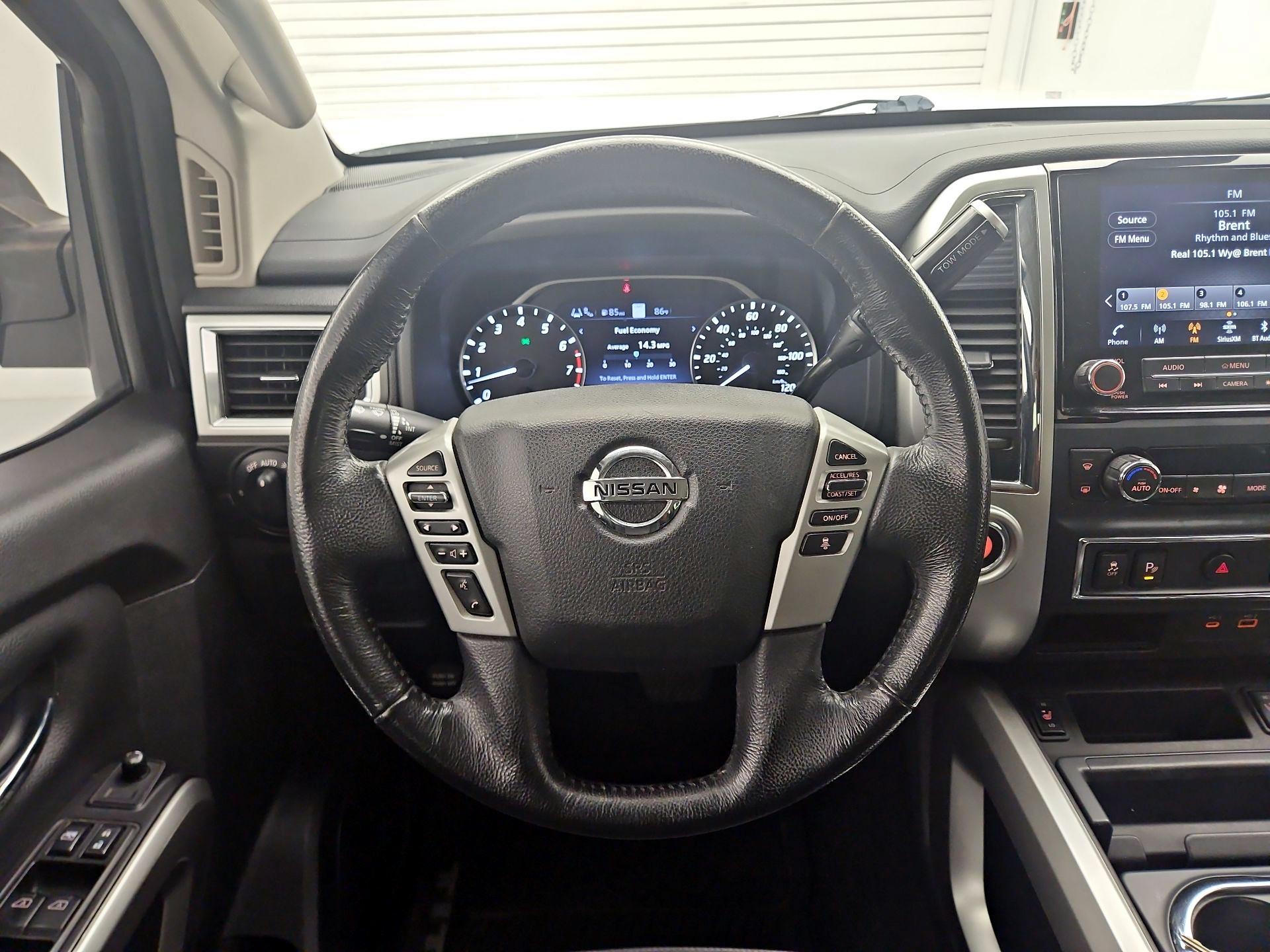 Thumbnail: 2020 Nissan Titan - 10
