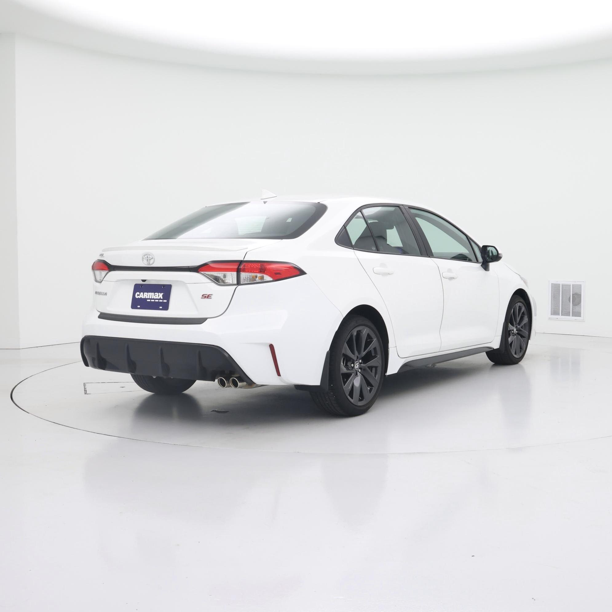 Thumbnail: 2023 Toyota Corolla - 8