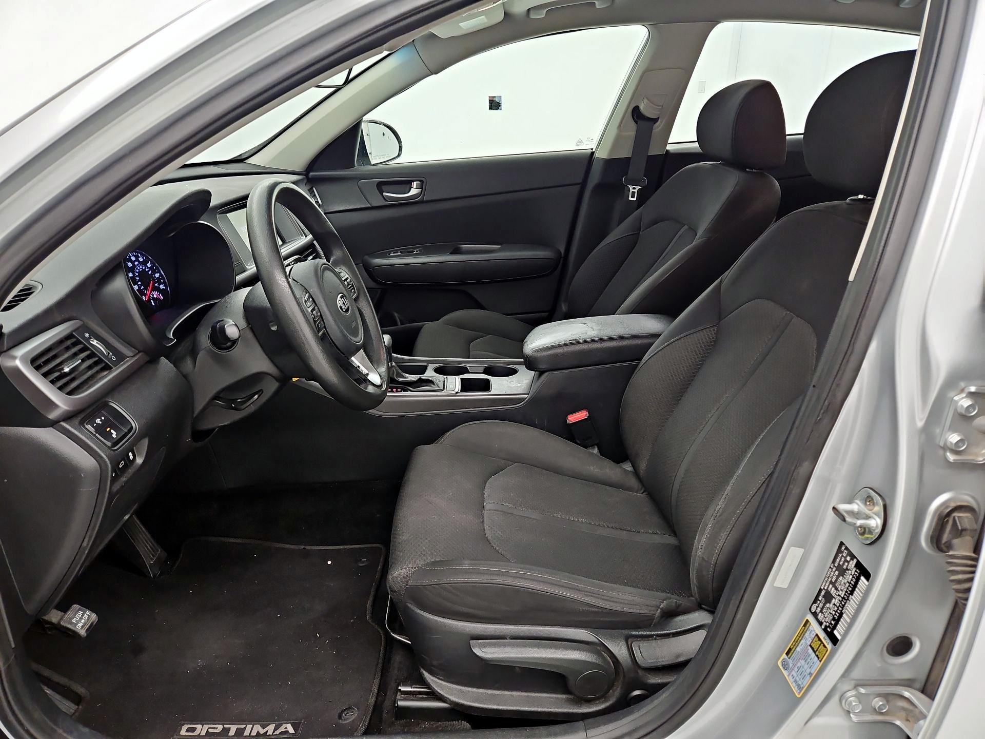 Thumbnail: 2018 Kia Optima - 11