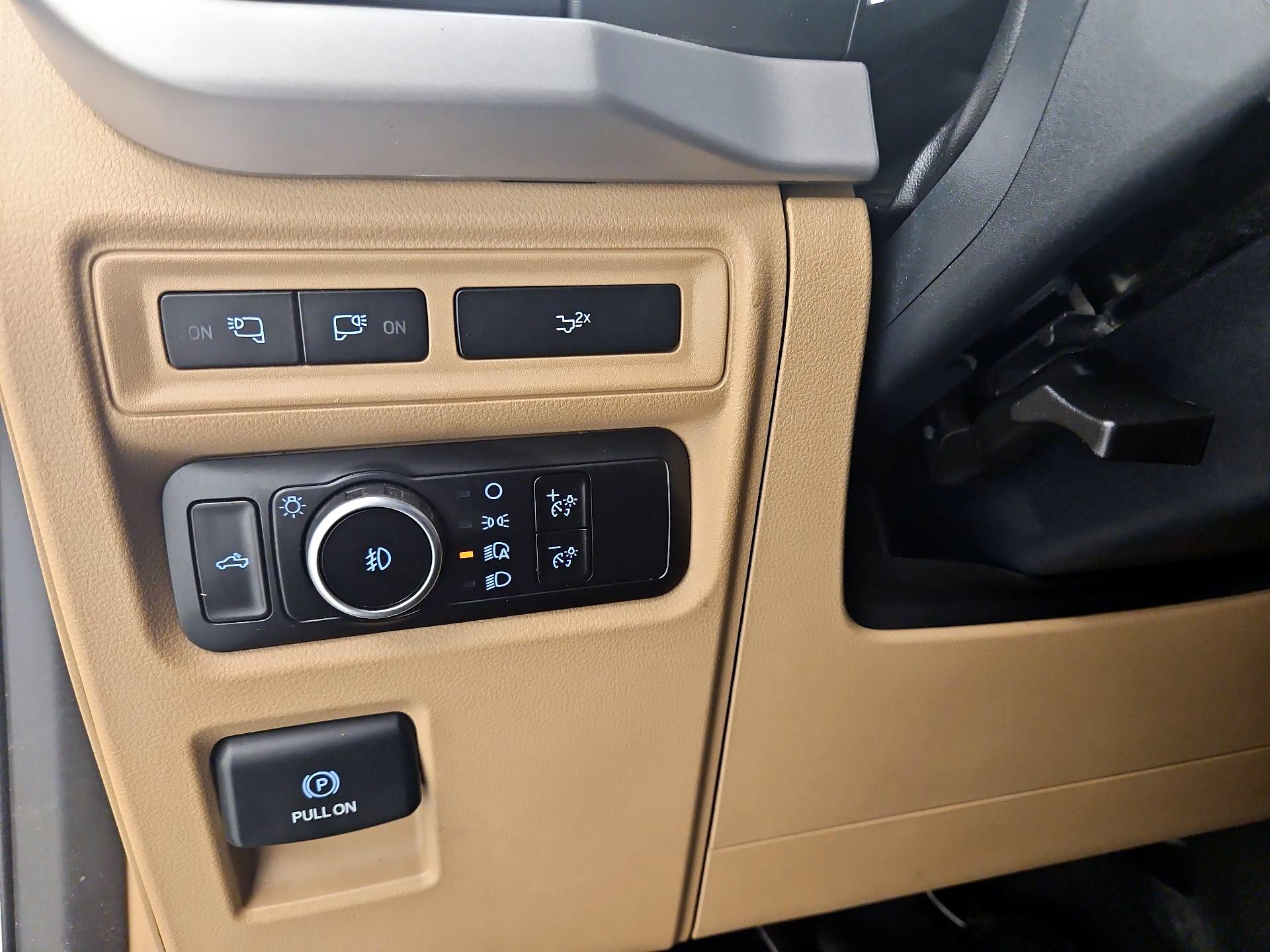 Thumbnail: 2023 Ford F-150 - 13