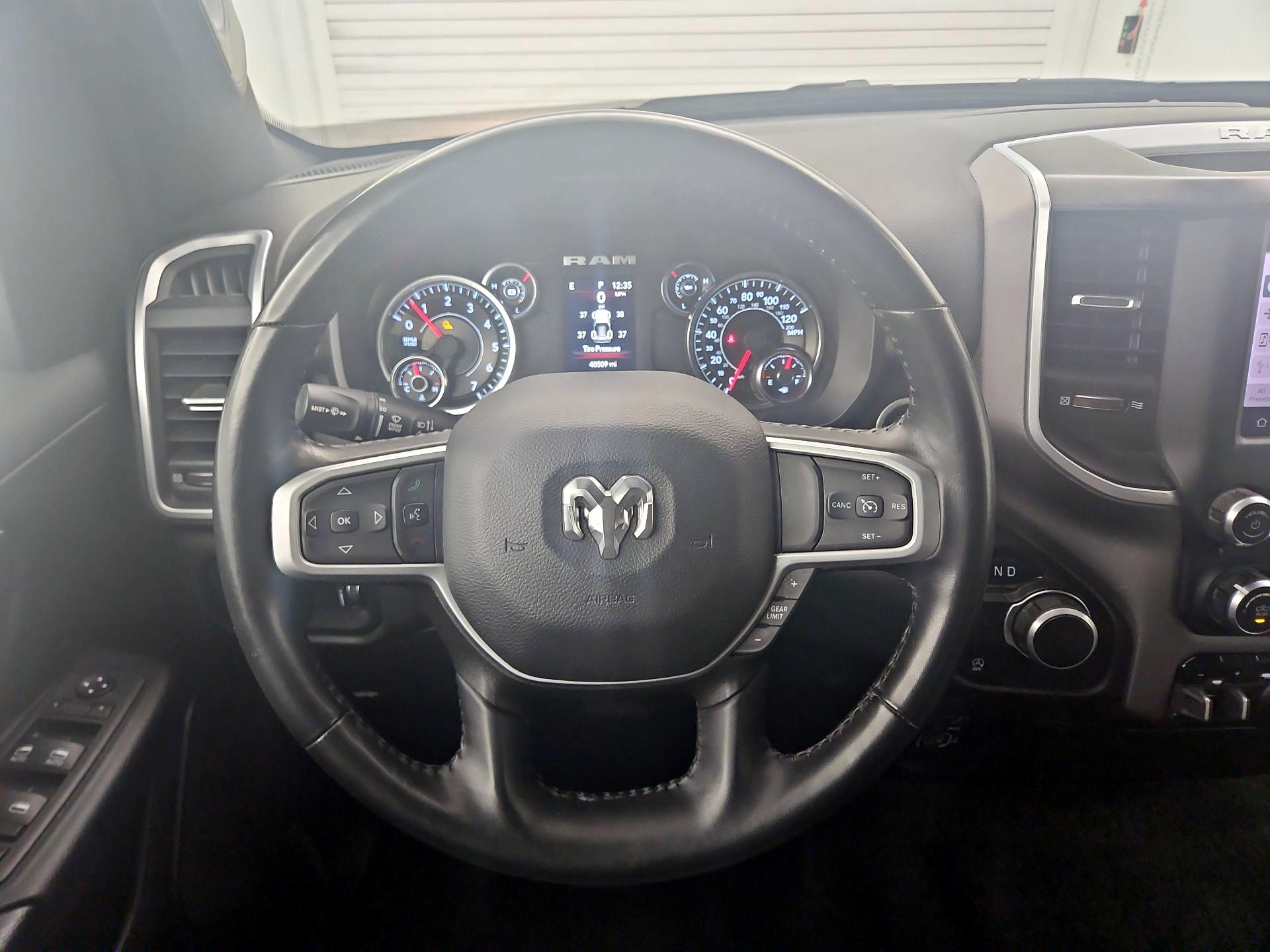 Thumbnail: 2023 RAM 1500 - 10