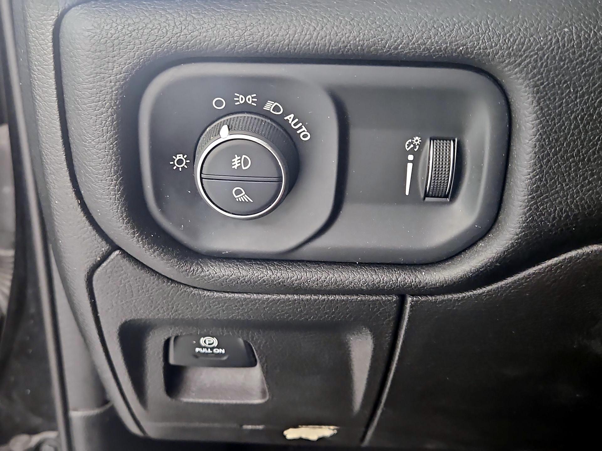 Thumbnail: 2023 RAM 1500 - 13
