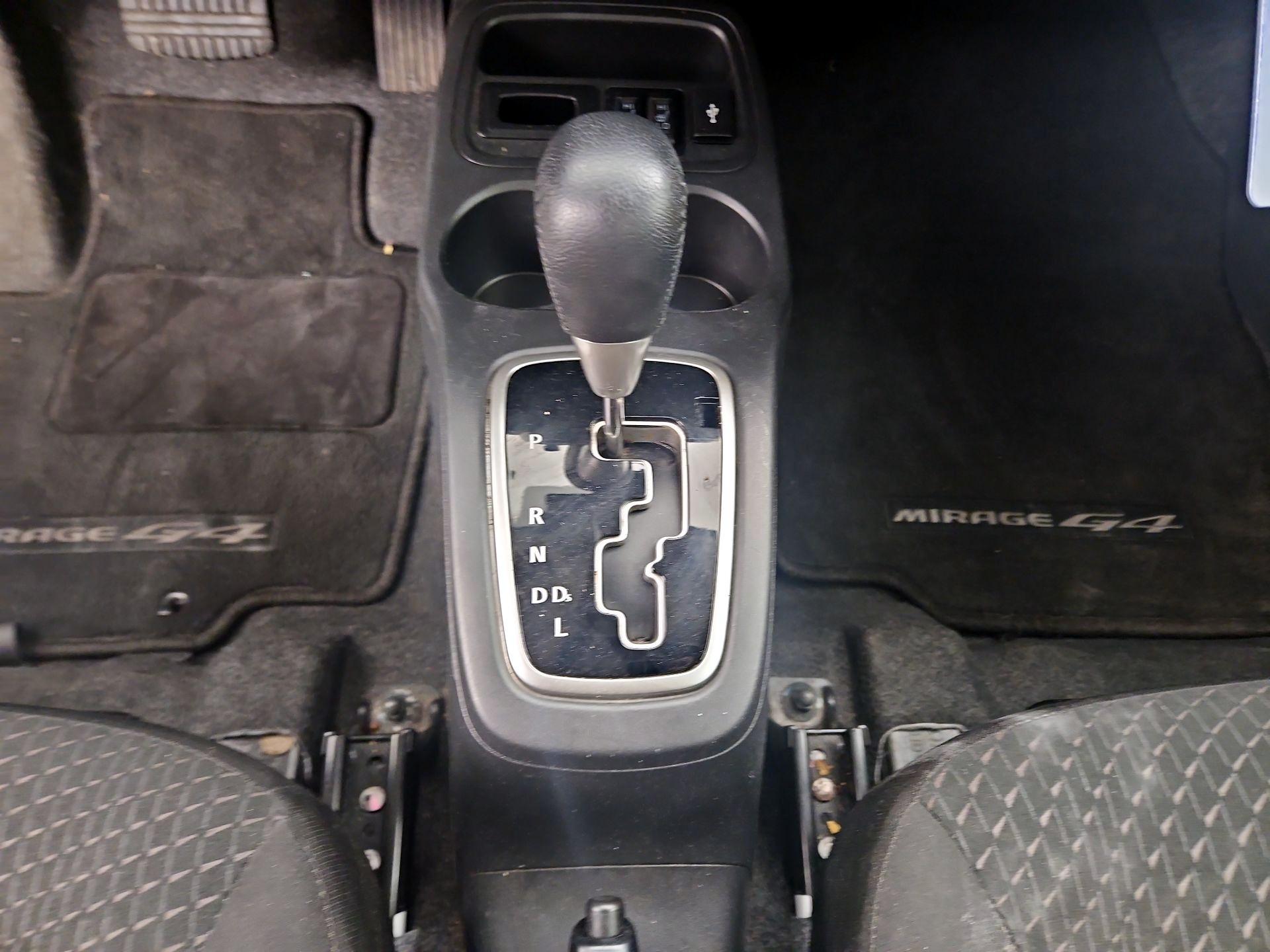 Thumbnail: 2022 Mitsubishi Mirage G4 - 17