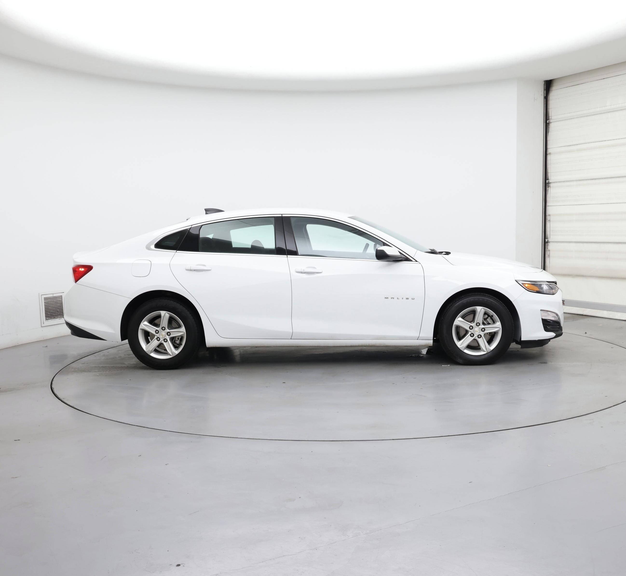 Thumbnail: 2023 Chevrolet Malibu - 7