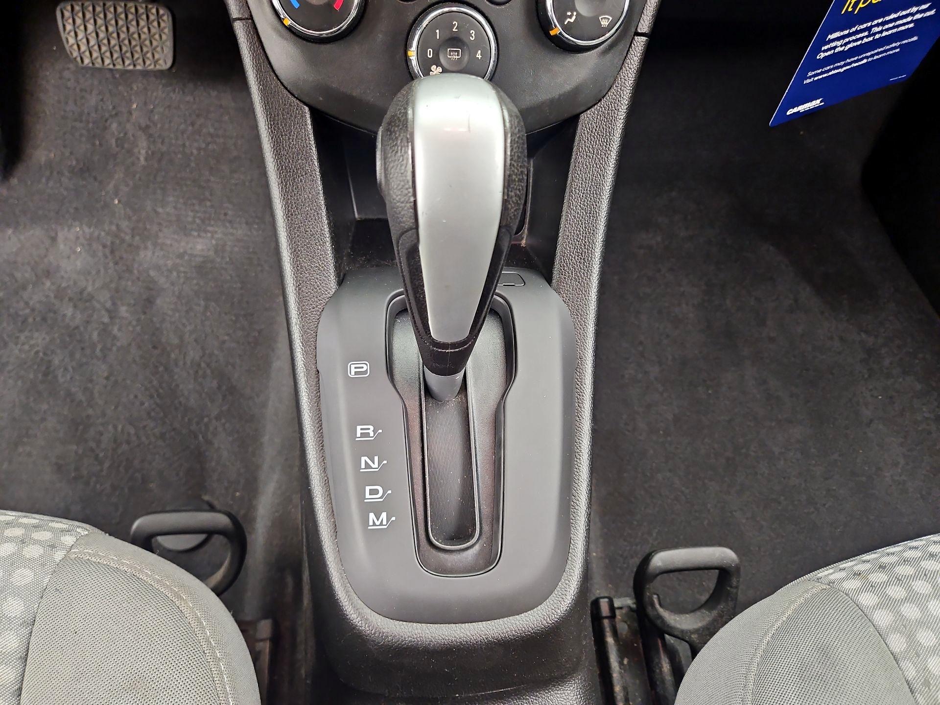 Thumbnail: 2020 Chevrolet Sonic - 17