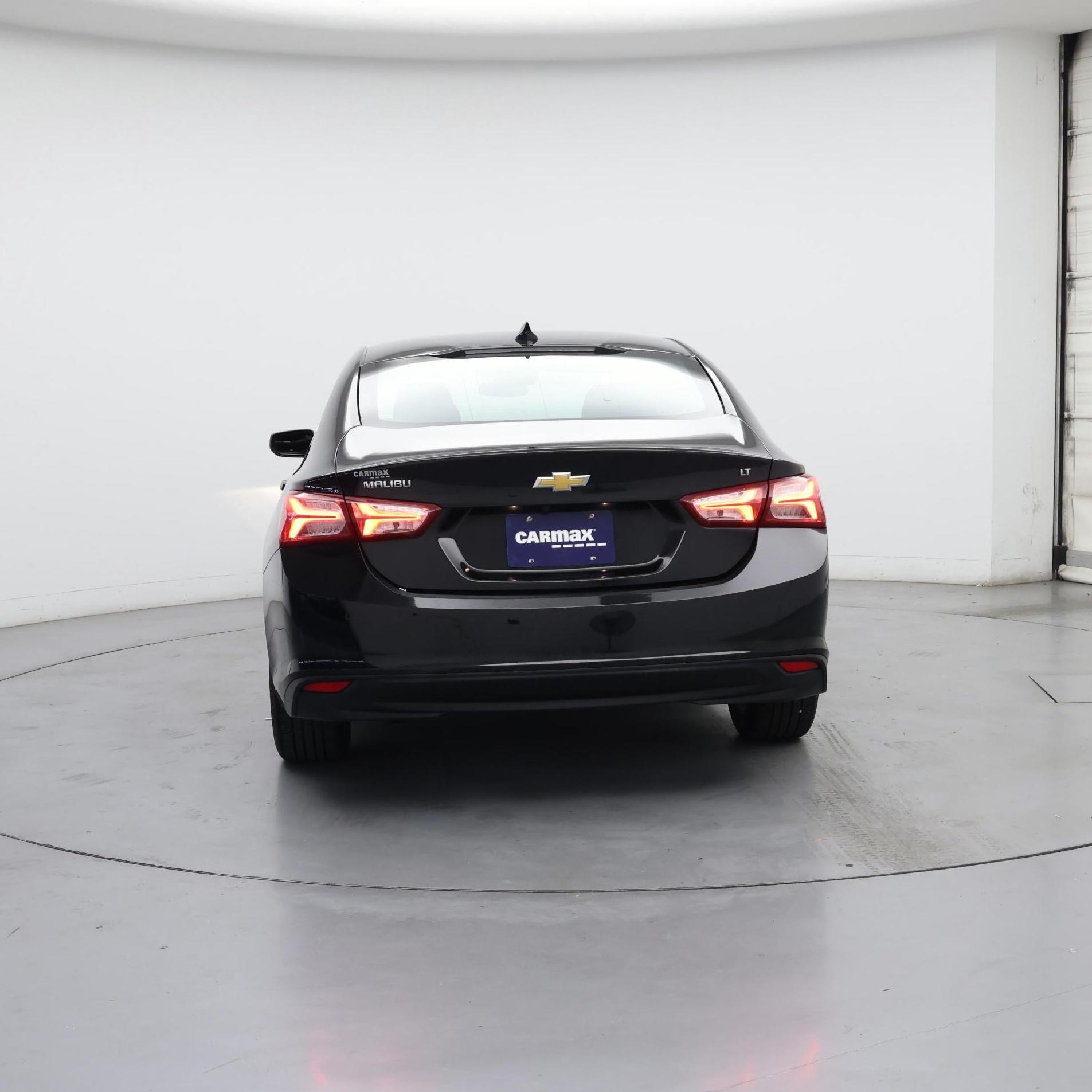 Thumbnail: 2020 Chevrolet Malibu - 6