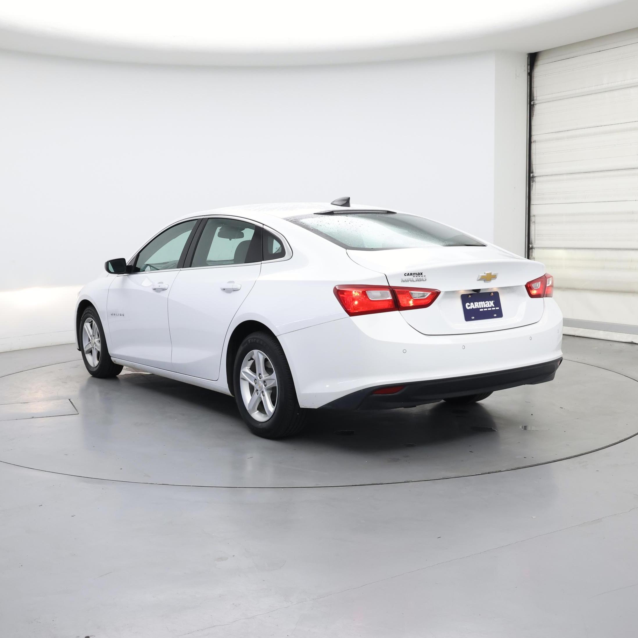 Thumbnail: 2023 Chevrolet Malibu - 2