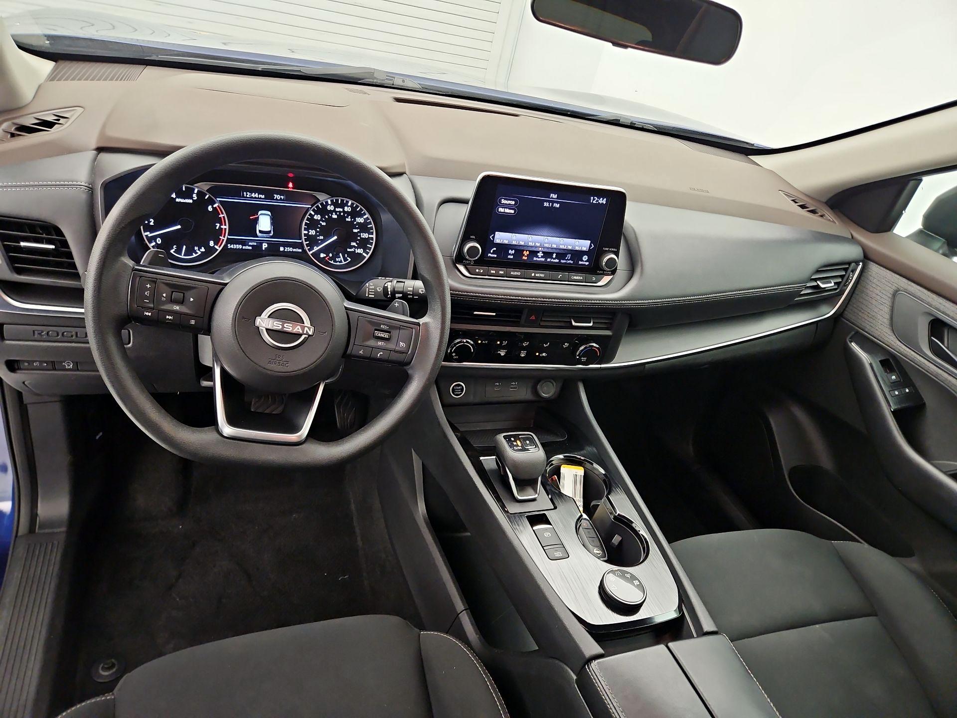 Thumbnail: 2023 Nissan Rogue - 9