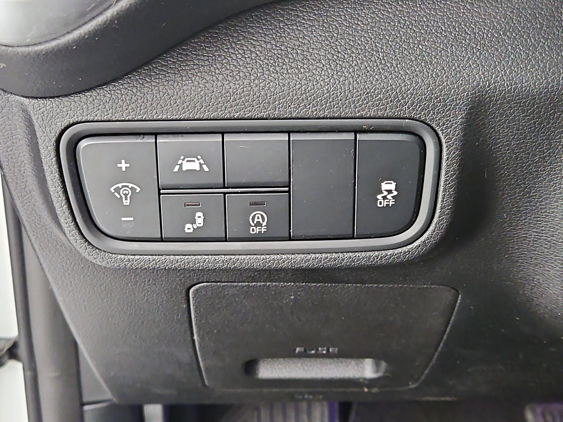 Thumbnail: 2021 Kia Soul - 13