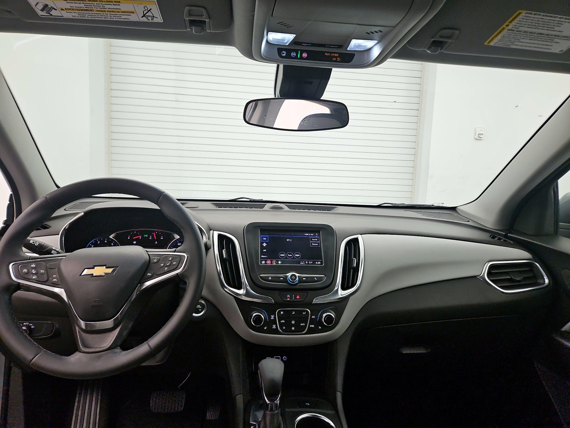 Thumbnail: 2023 Chevrolet Equinox - 9