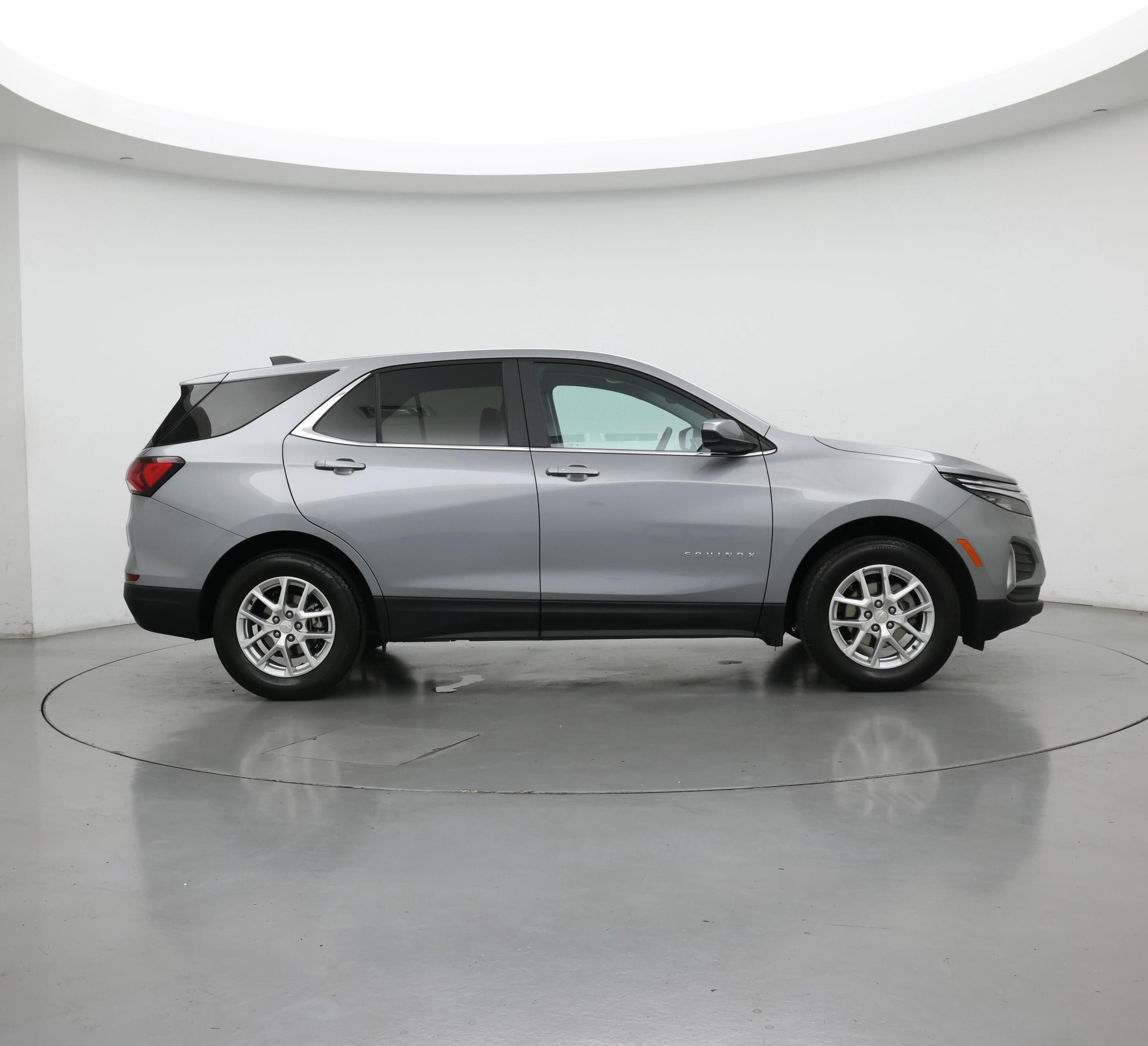 Thumbnail: 2023 Chevrolet Equinox - 7