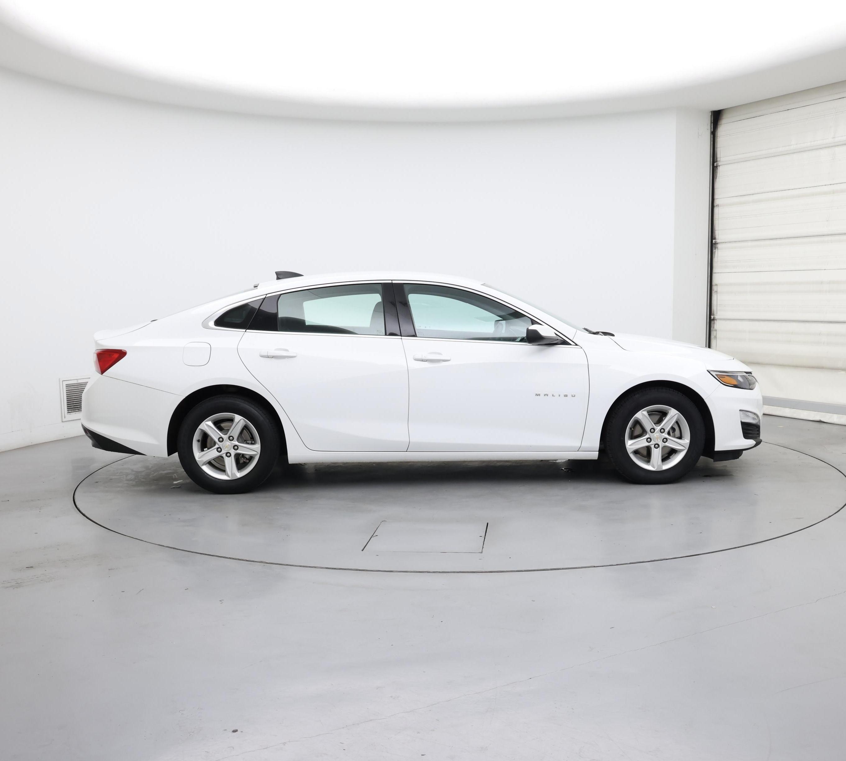 Thumbnail: 2023 Chevrolet Malibu - 7