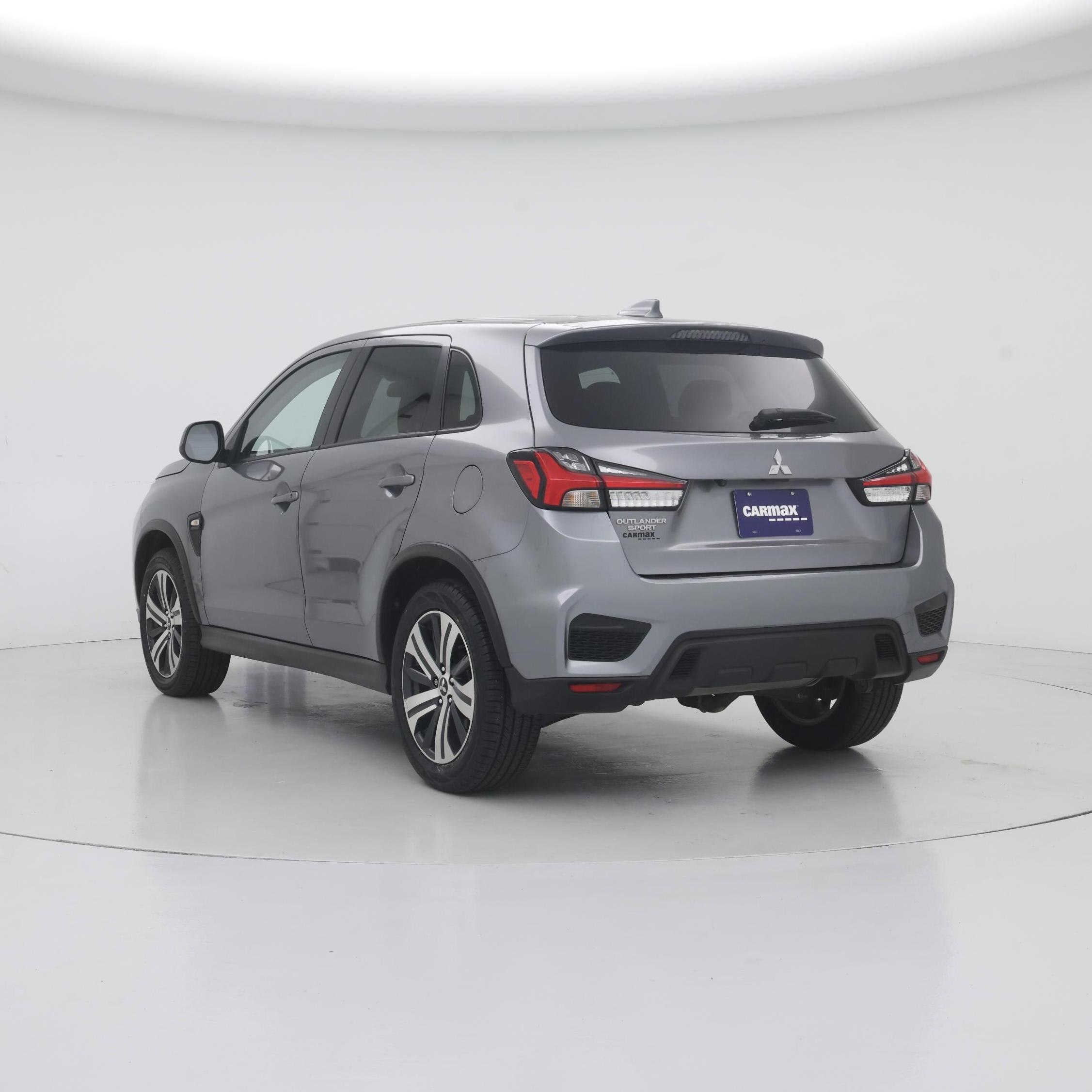 Thumbnail: 2023 Mitsubishi Outlander Sport - 2