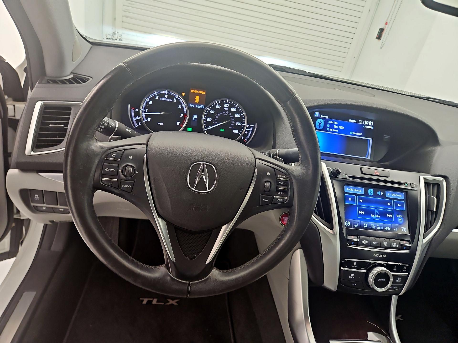 Thumbnail: 2015 Acura TLX - 10