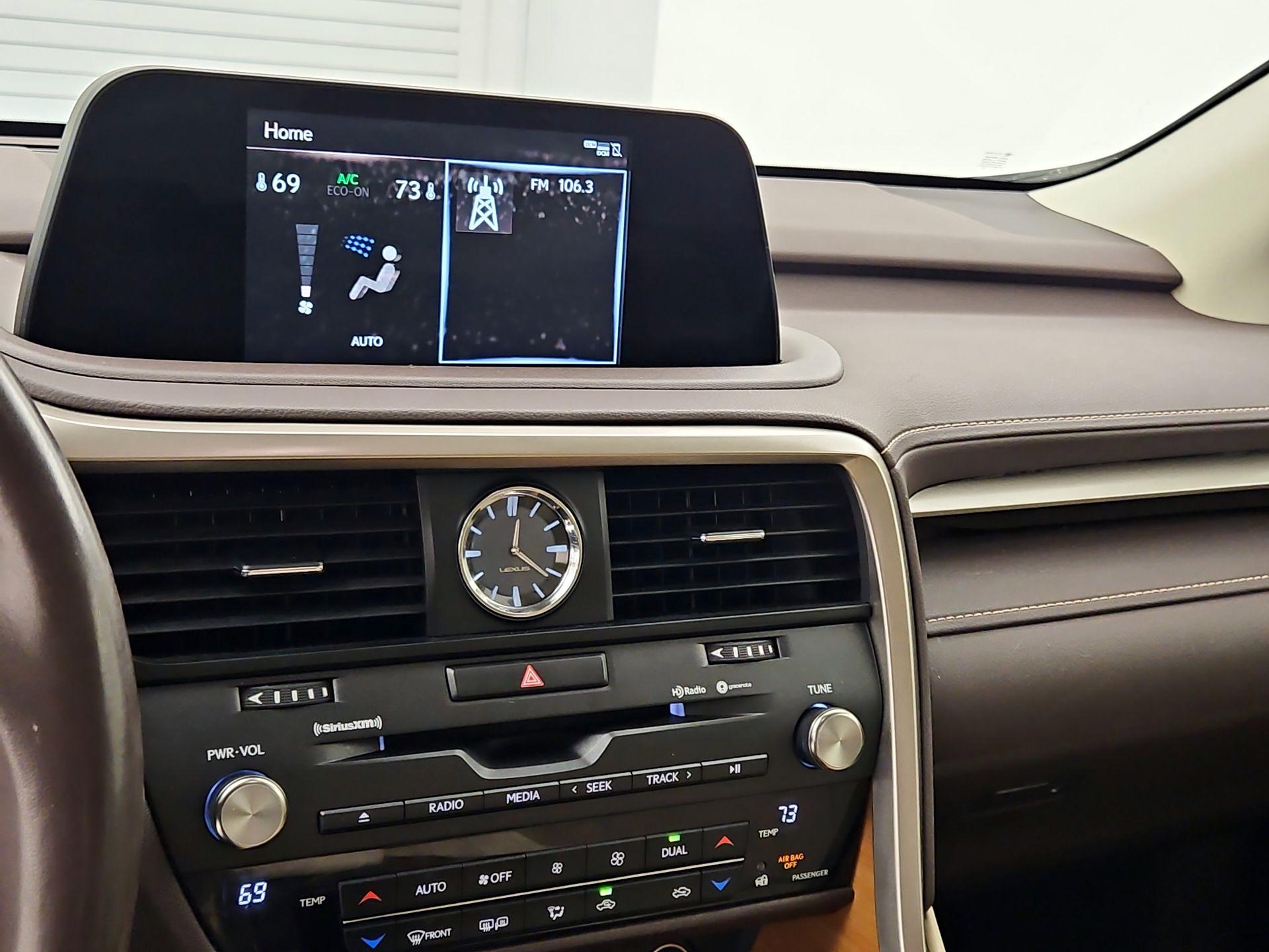 Thumbnail: 2020 Lexus RX - 15