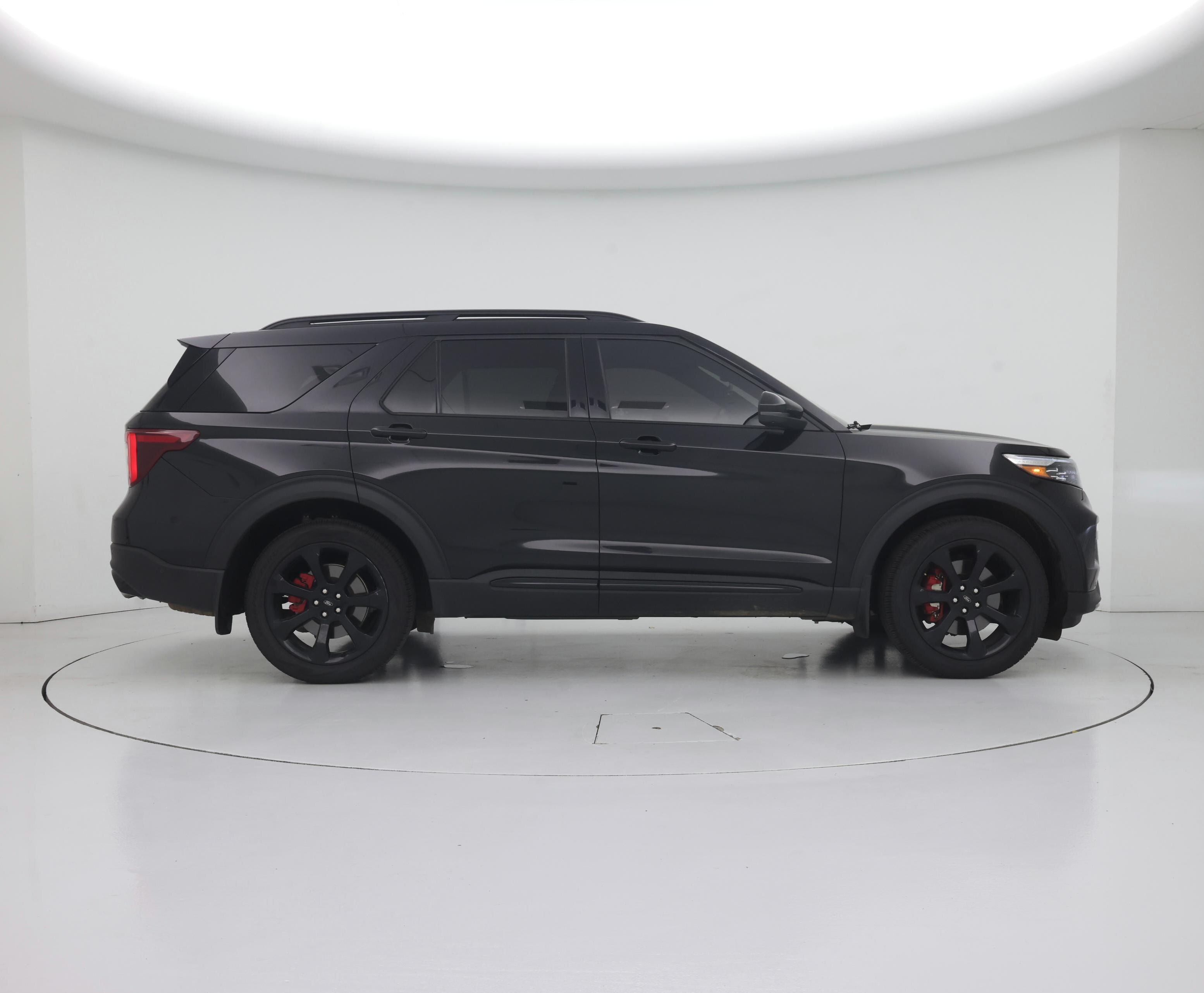 Thumbnail: 2021 Ford Explorer - 7