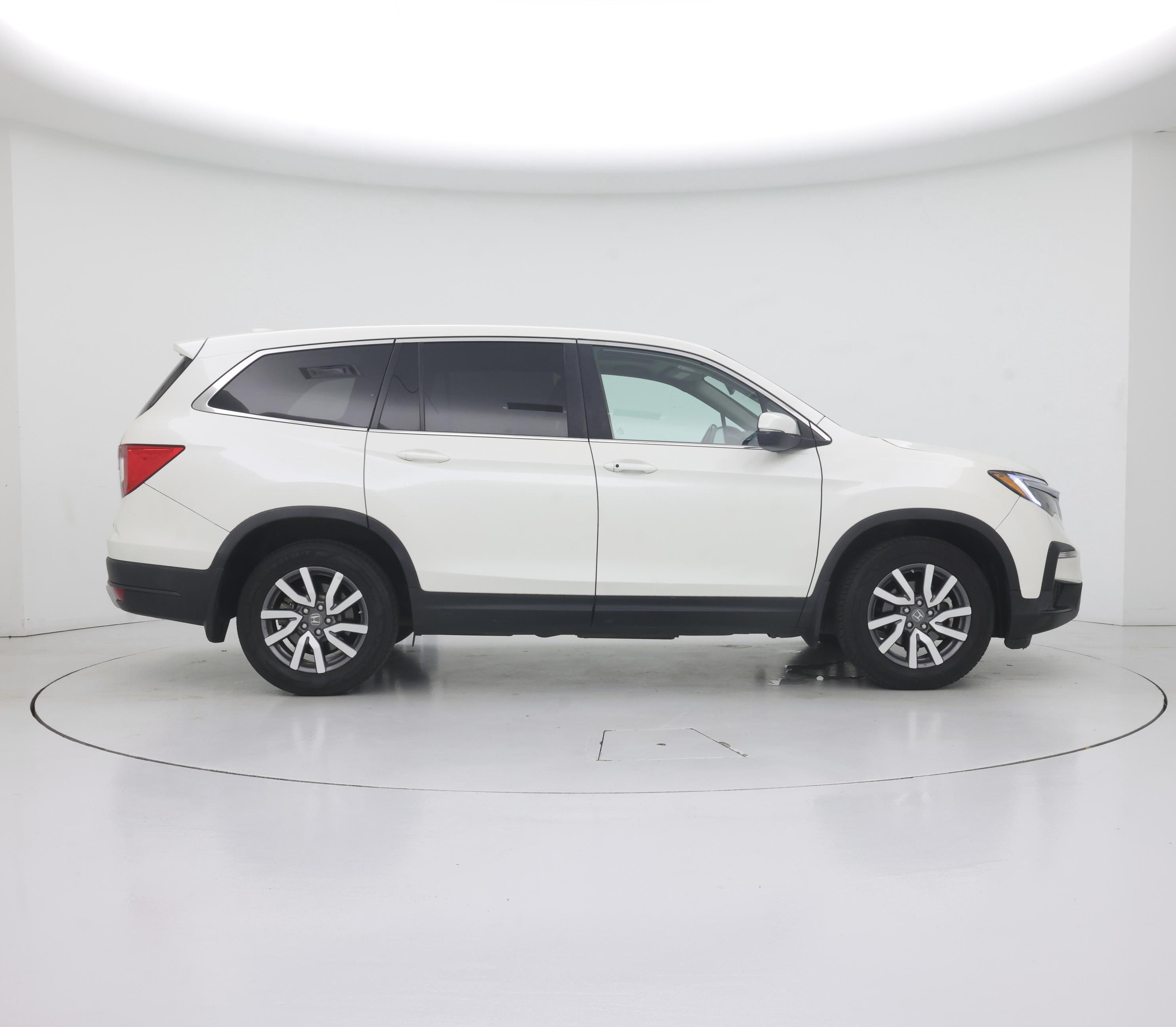Thumbnail: 2019 Honda Pilot - 7