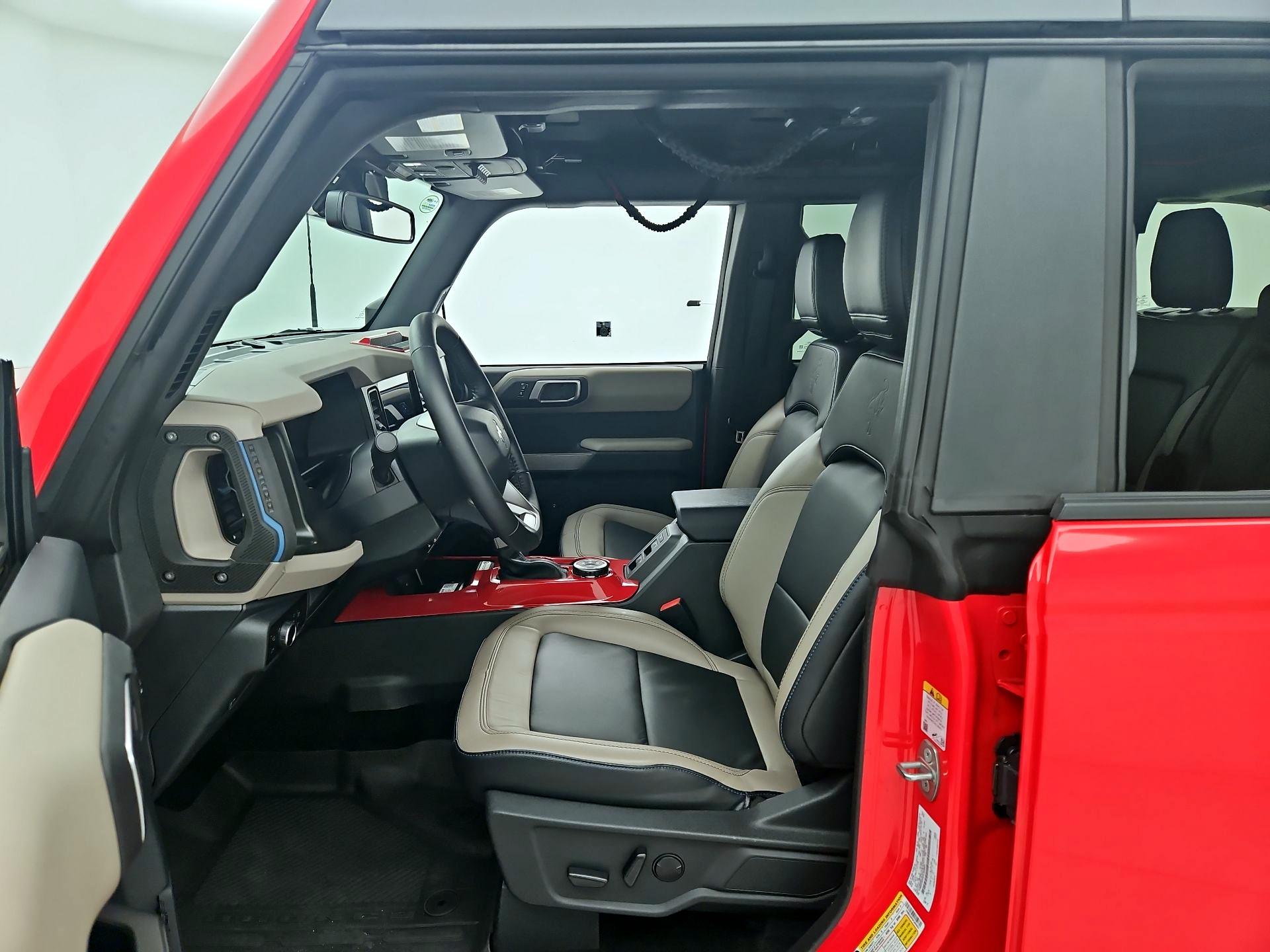 Thumbnail: 2023 Ford Bronco - 11