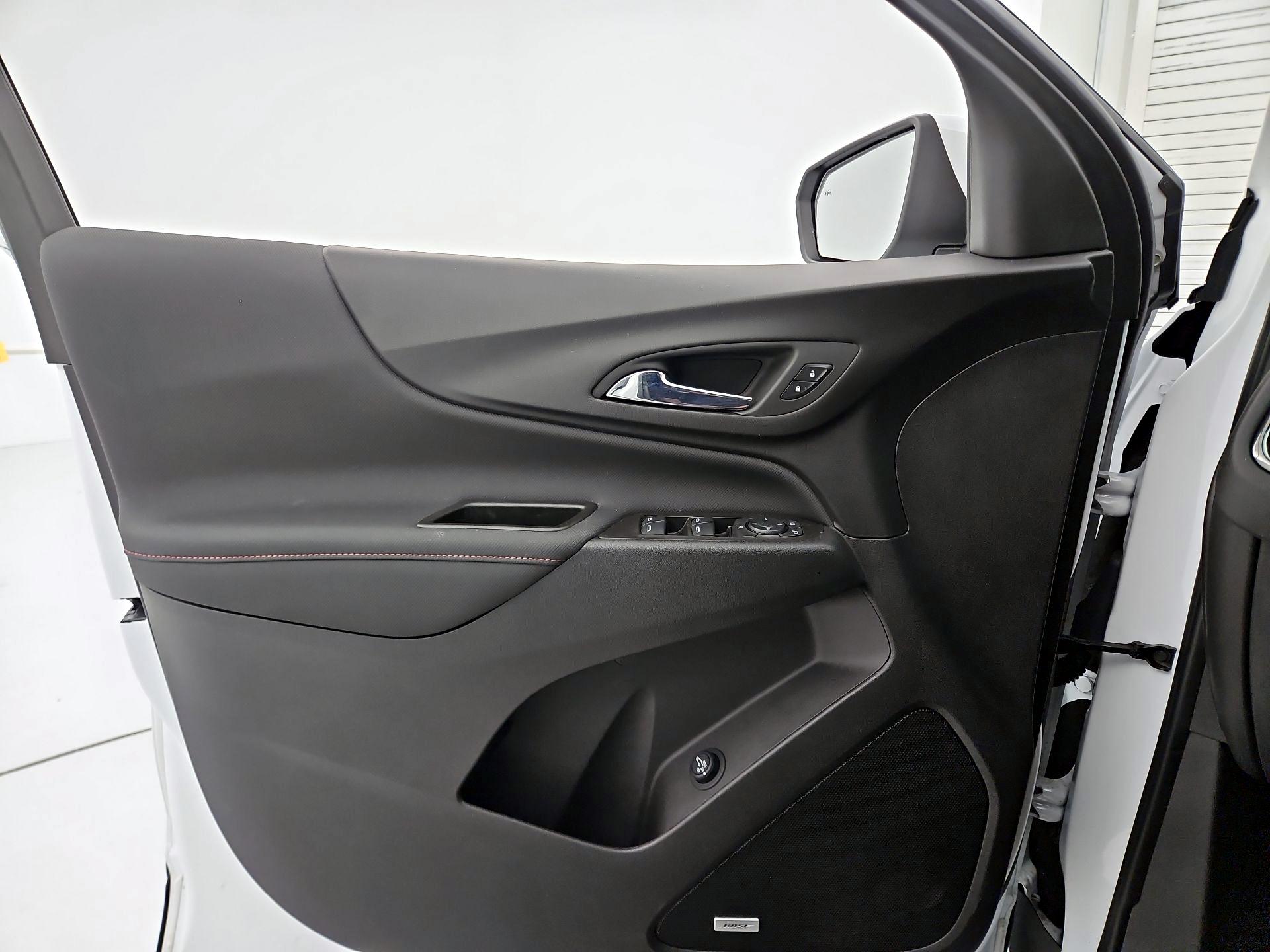 Thumbnail: 2024 Chevrolet Equinox - 12