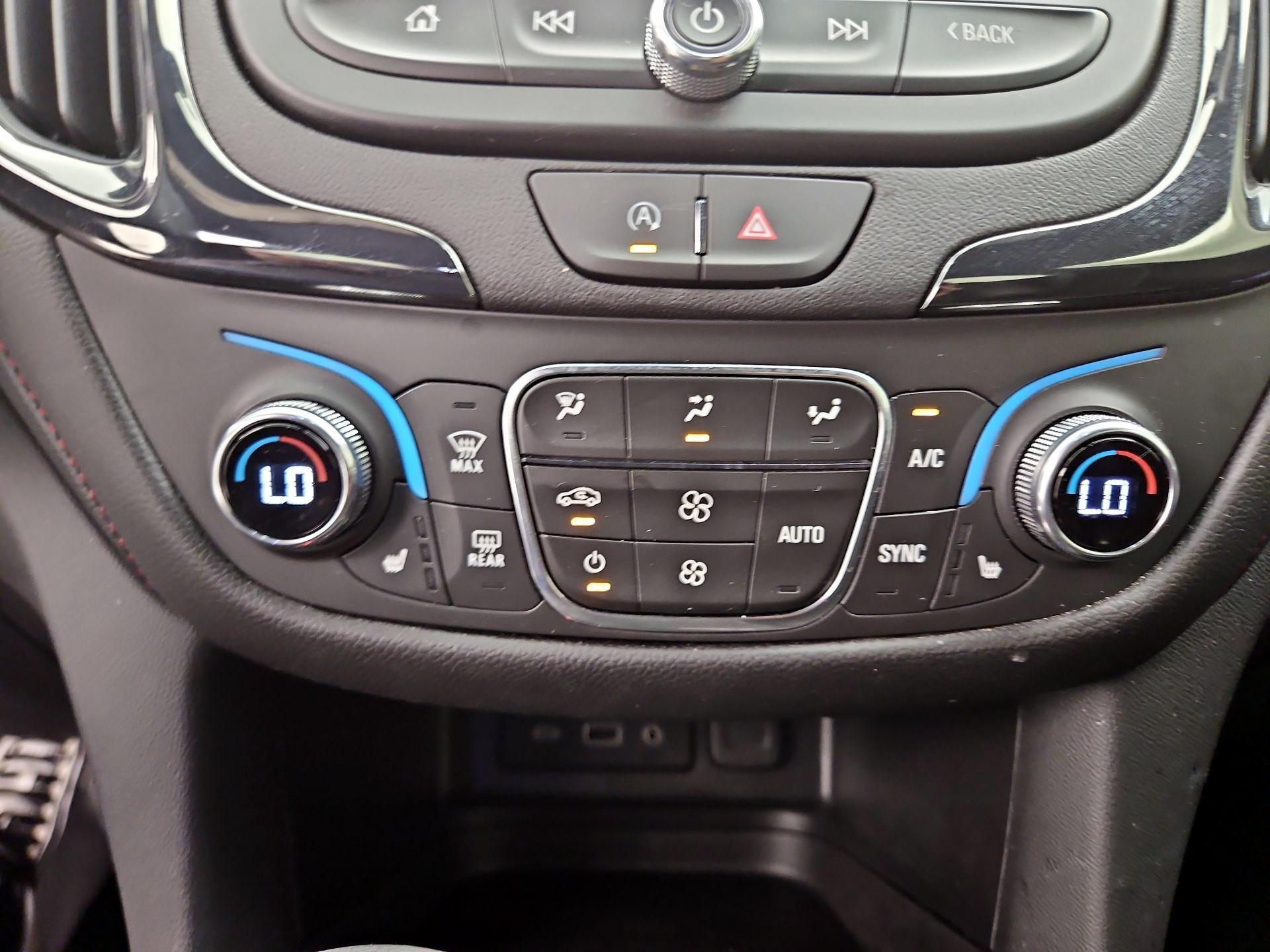 Thumbnail: 2024 Chevrolet Equinox - 16