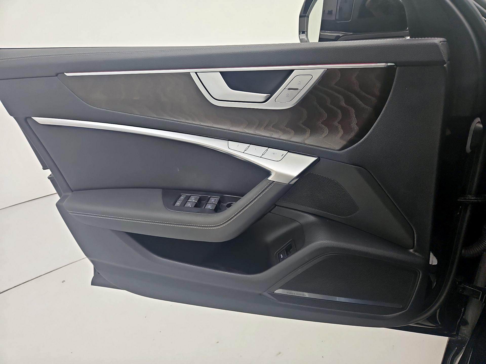 Thumbnail: 2019 Audi A6 - 12