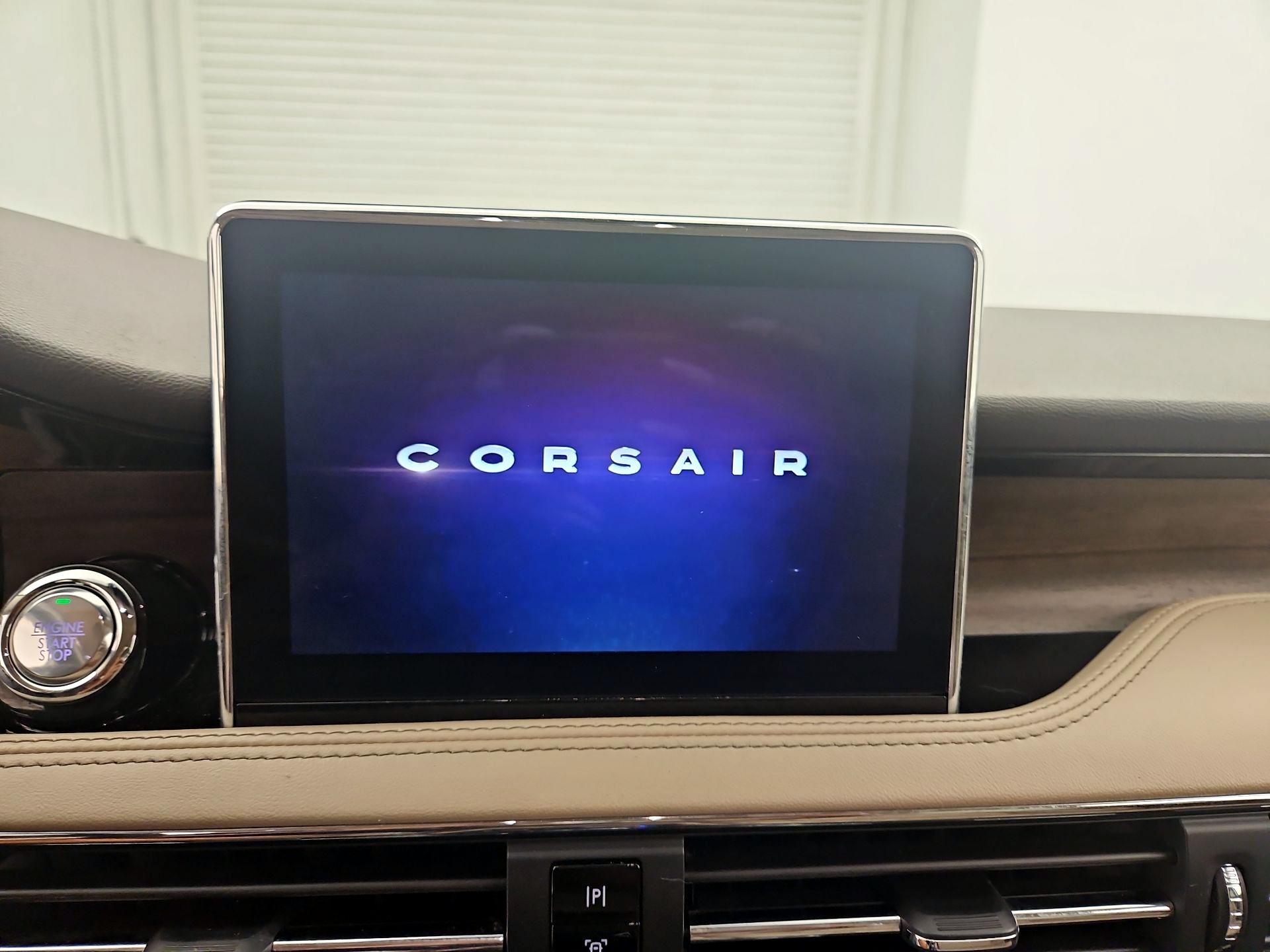 Thumbnail: 2022 Lincoln Corsair - 16