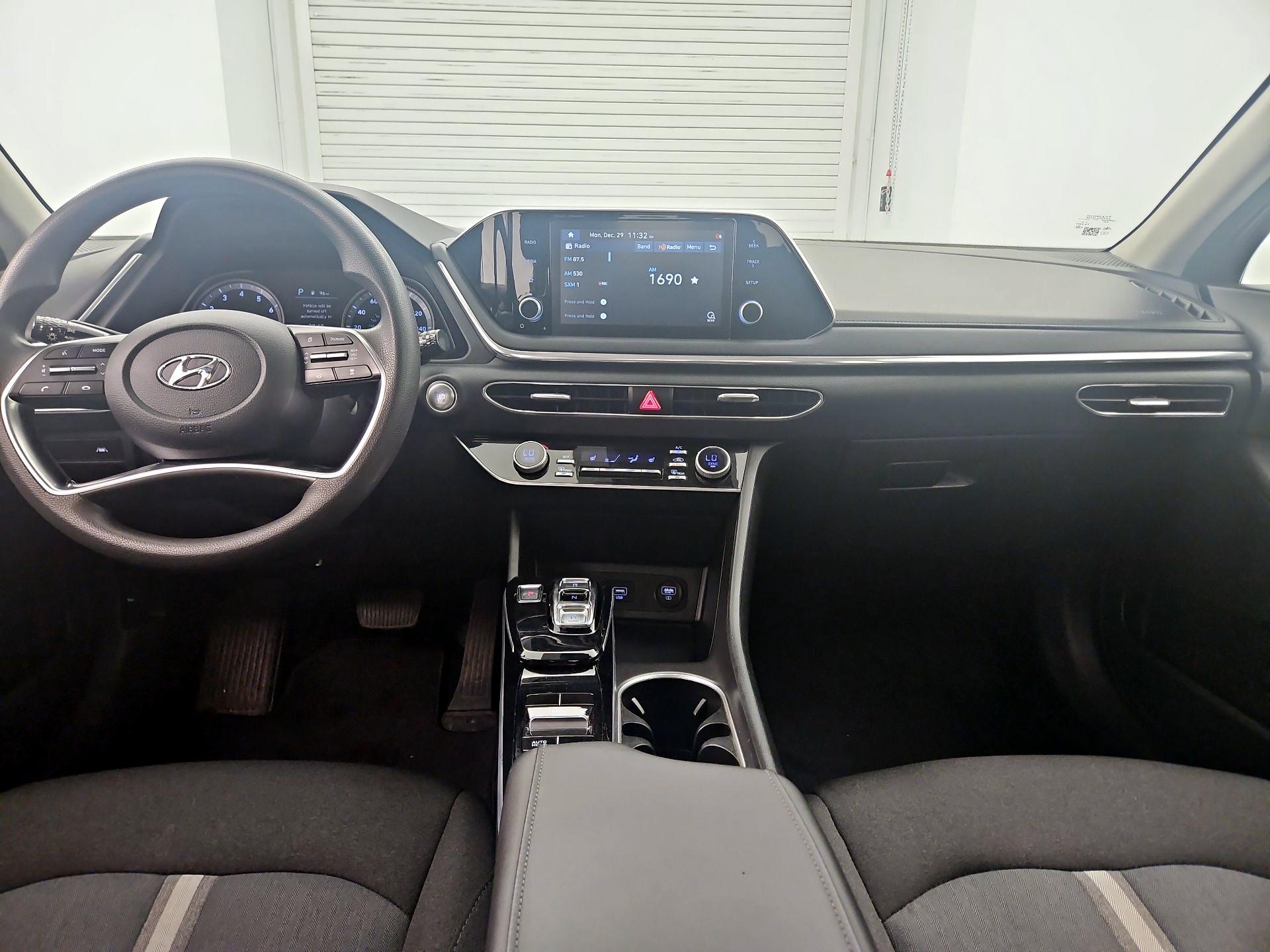 Thumbnail: 2020 Hyundai Sonata - 9