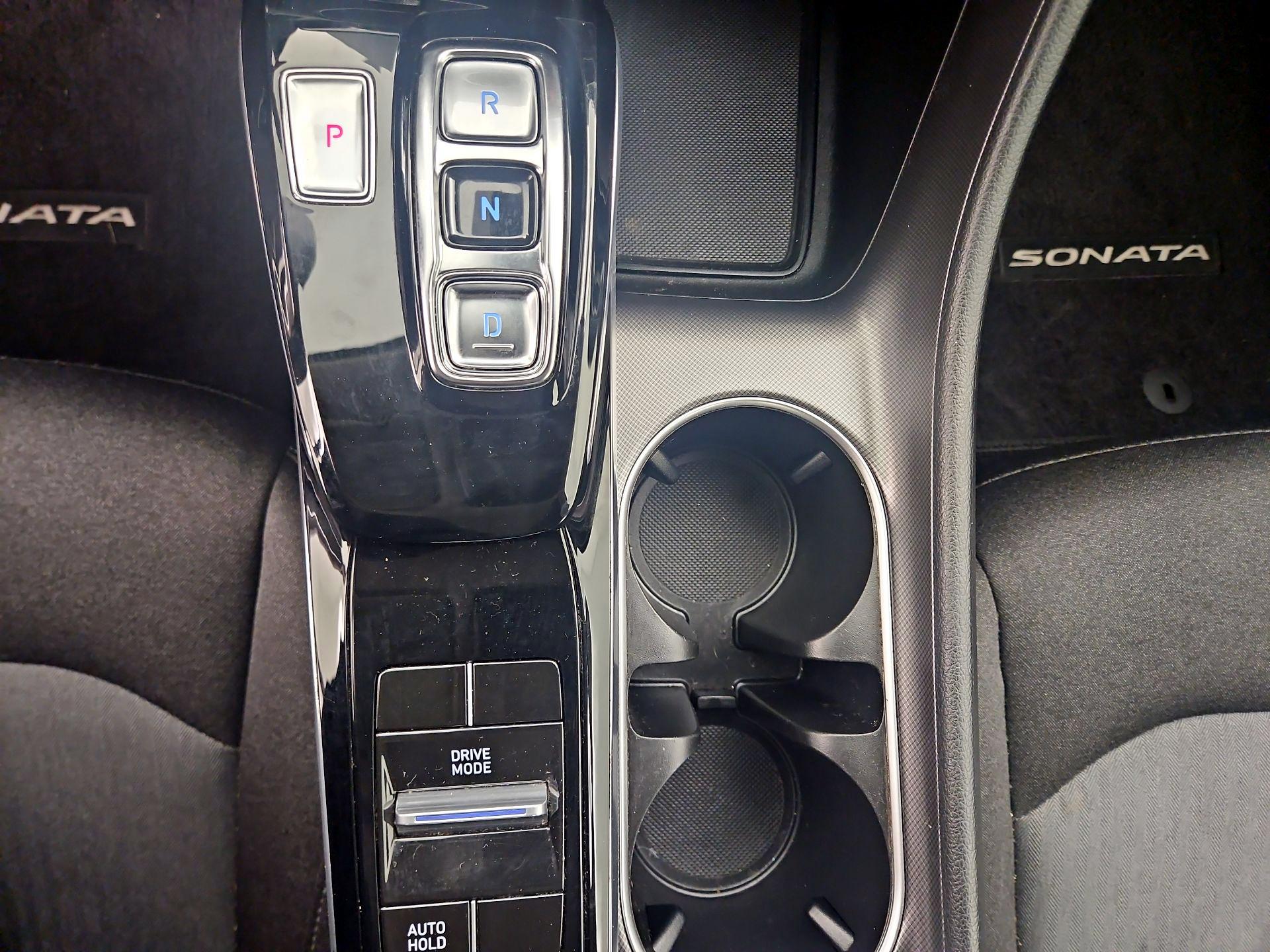 Thumbnail: 2020 Hyundai Sonata - 17