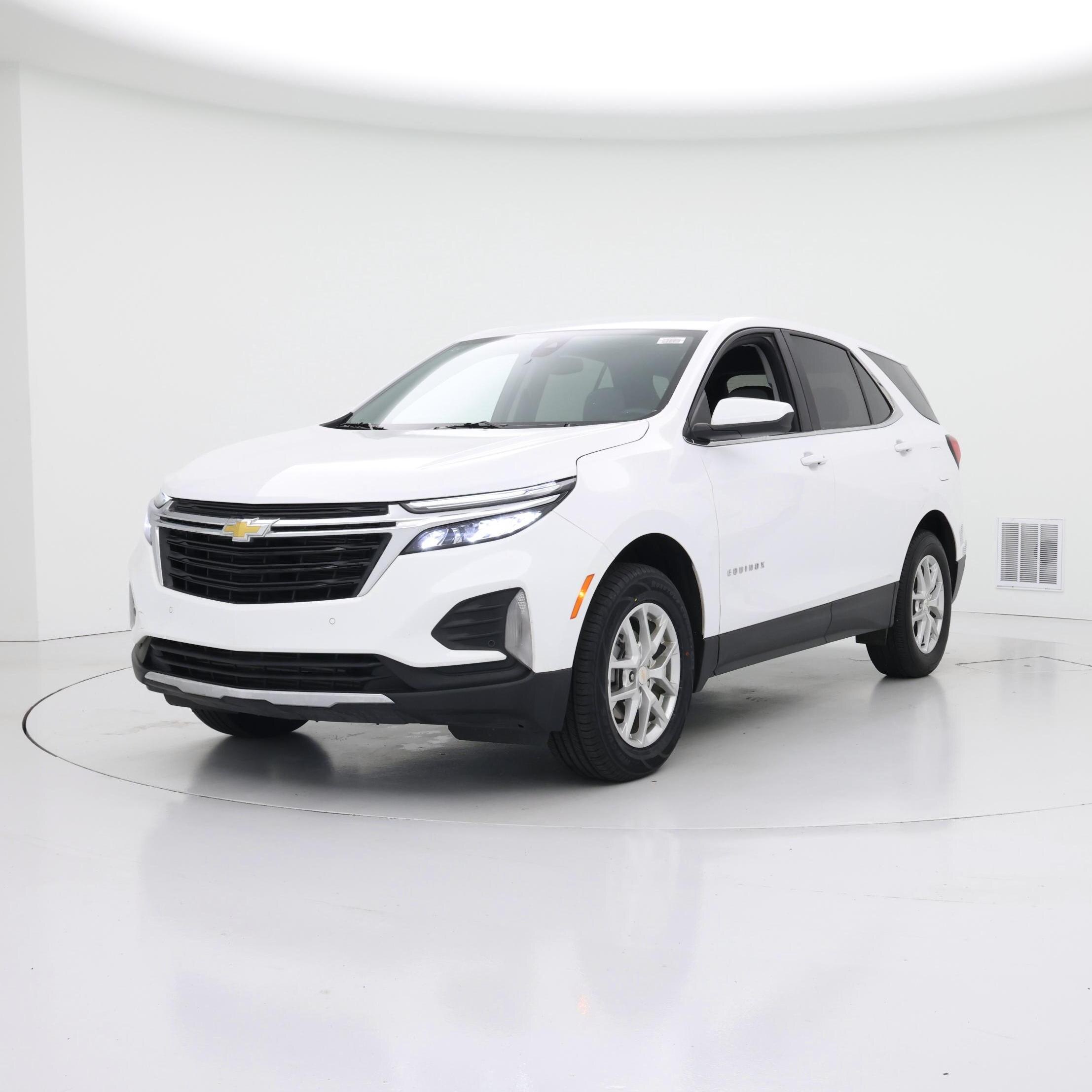 Thumbnail: 2023 Chevrolet Equinox - 4