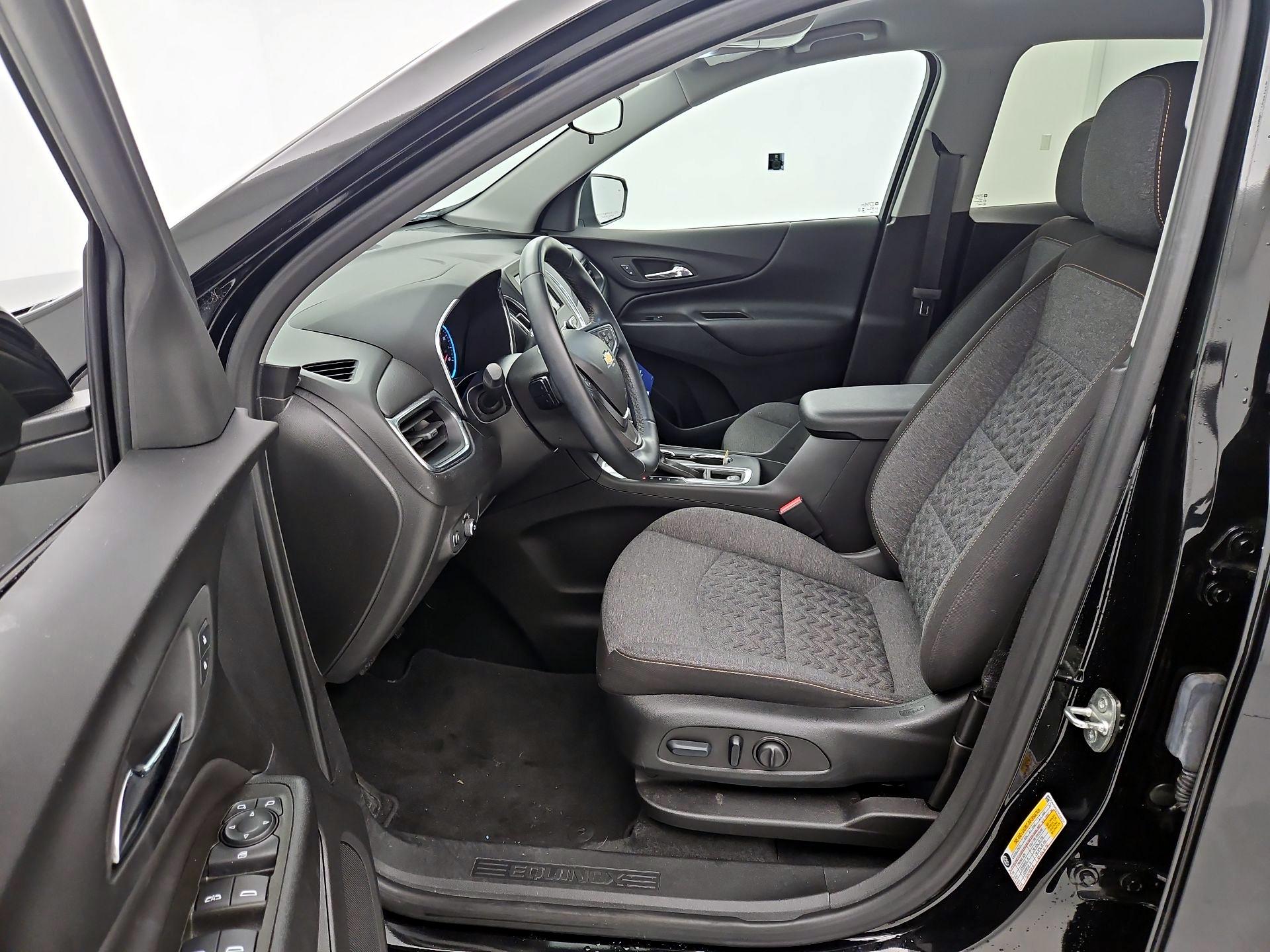 Thumbnail: 2023 Chevrolet Equinox - 11