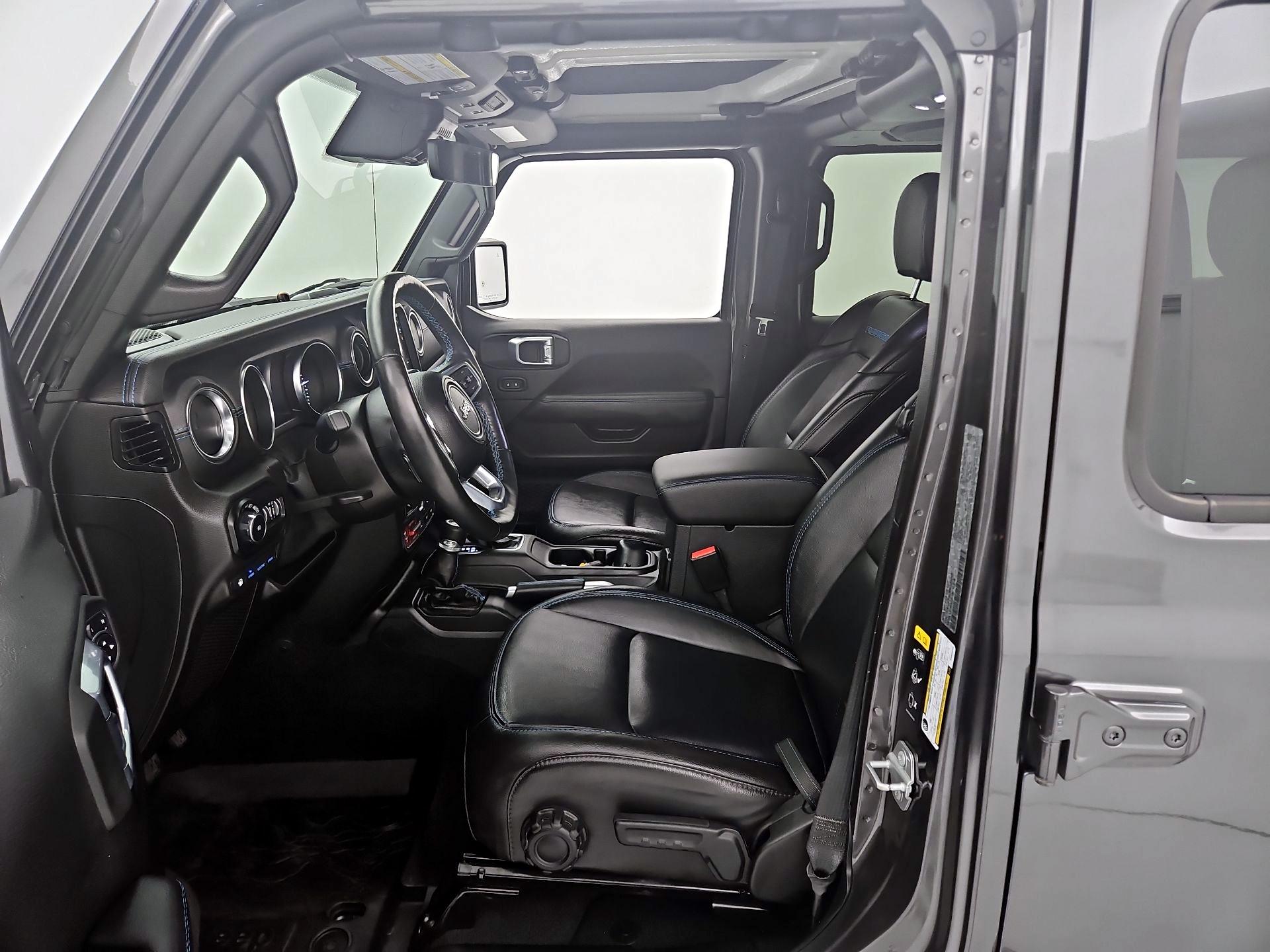 Thumbnail: 2021 Jeep Wrangler - 11